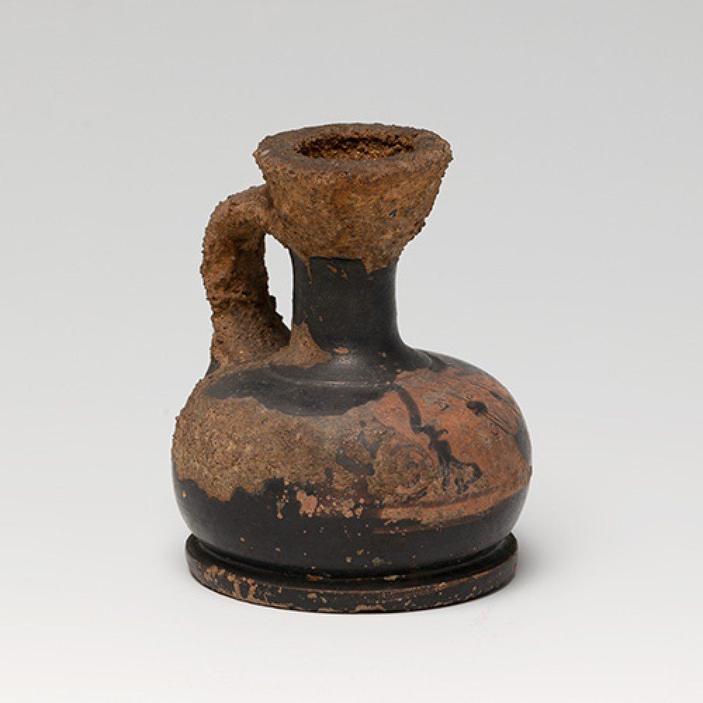 Oinochoe, Attica, Greece, 5th-4th century BC. Oinochoe, Attique, Grèce, 5e-4e si&hellip;