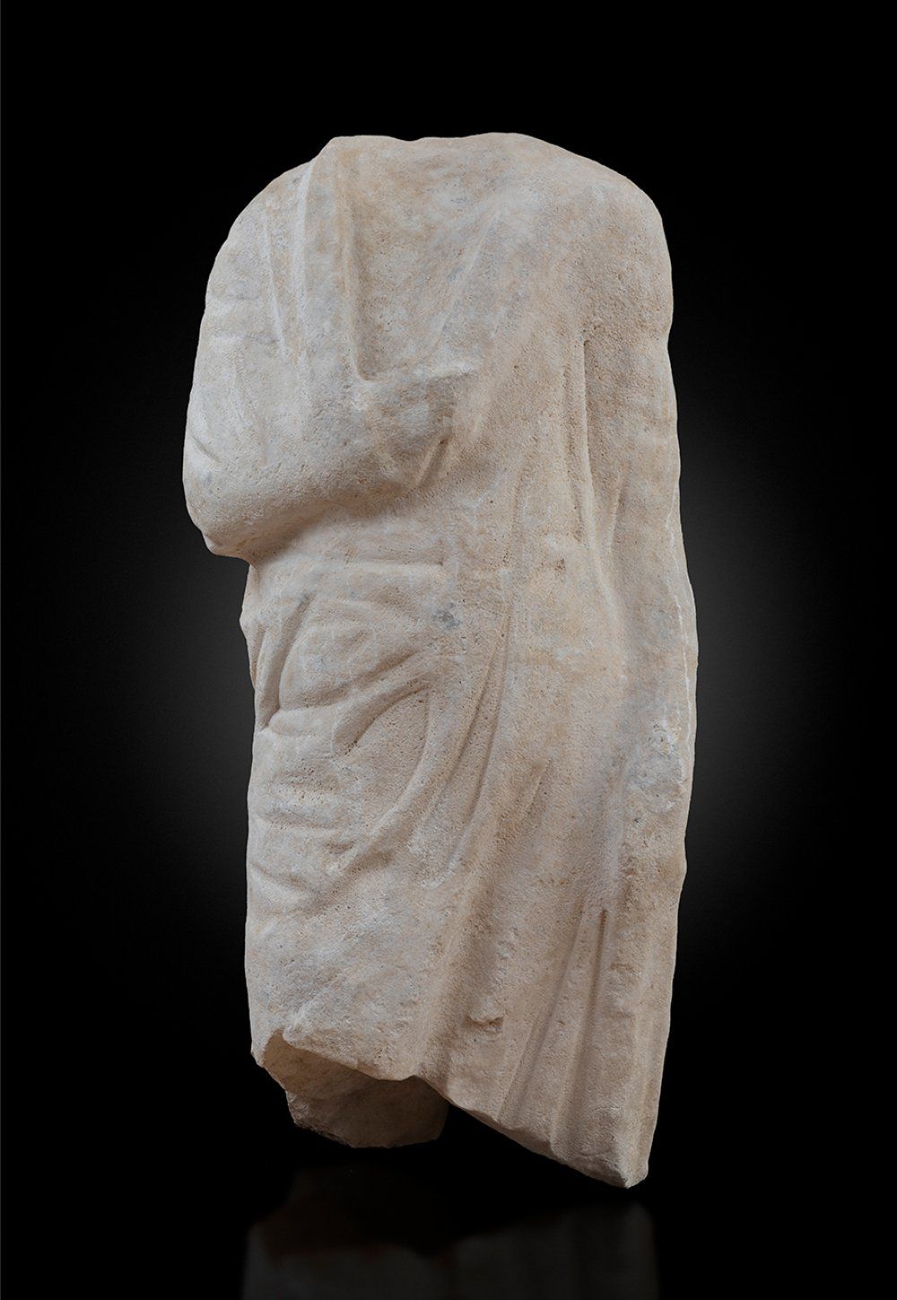Robed sculpture. Rome, Republican period, 2nd-1st century BC. Sculpture en robe.&hellip;