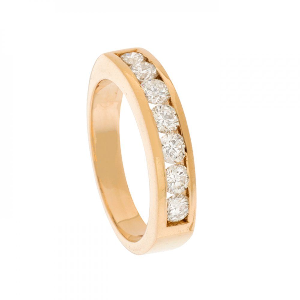 Null 18K黄金戒指，镶有七颗明亮式切割钻石，H色，纯度为VS，总重约0.70克拉，空气镶嵌。
尺寸。17´5毫米（内直径）。