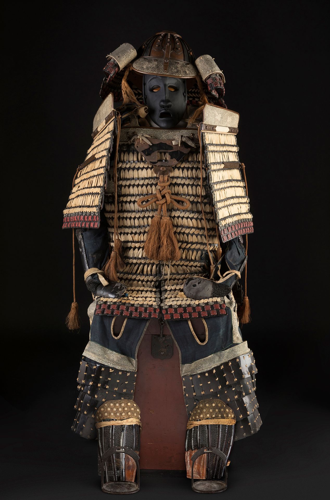 Null 
Armure de samouraï de la période Edo, Japon, XVIIIe siècle.

Maille d'acie&hellip;