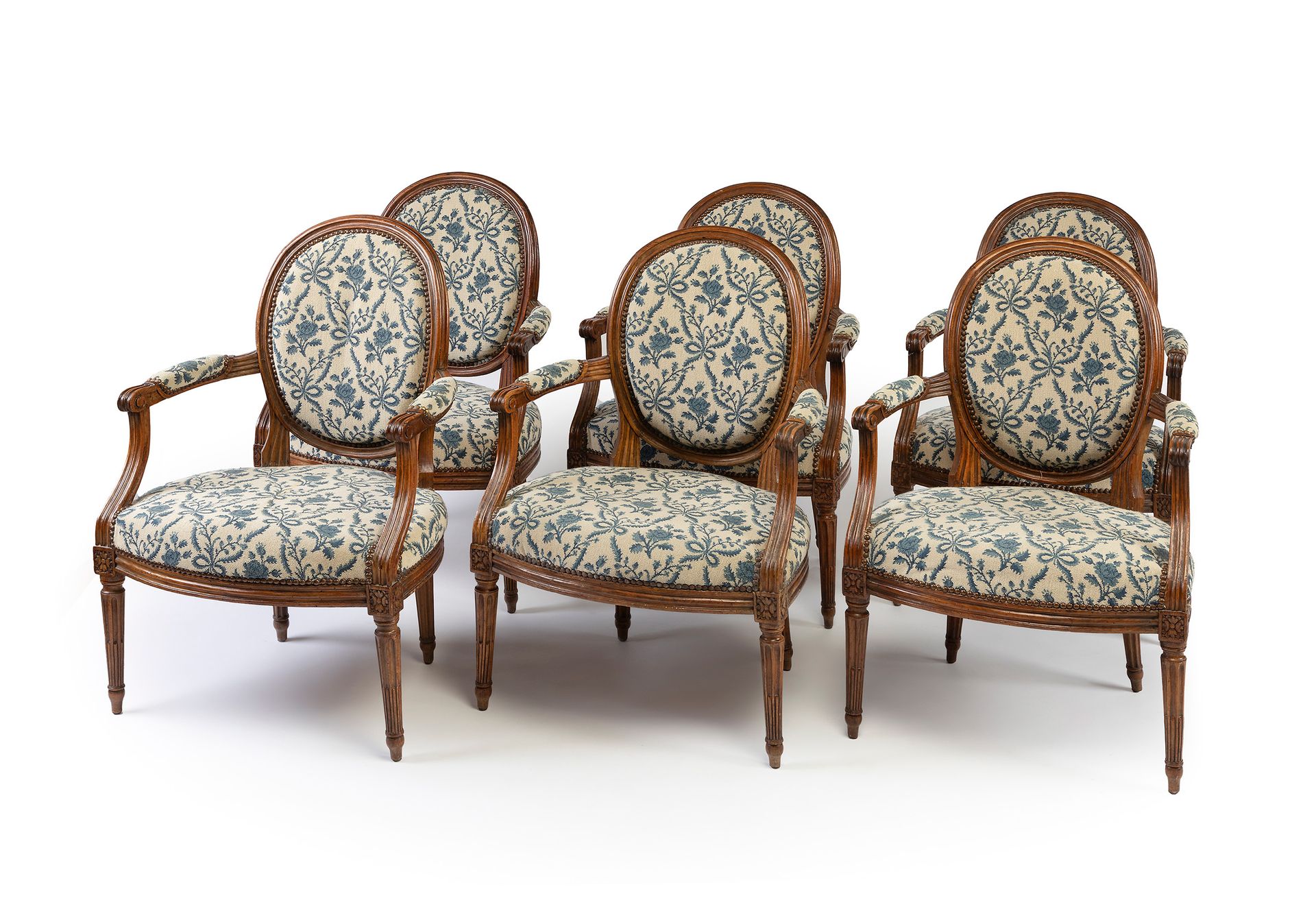 Null Ensemble de six fauteuils Louis XVI, seconde moitié du XVIIIe siècle.
Bois &hellip;