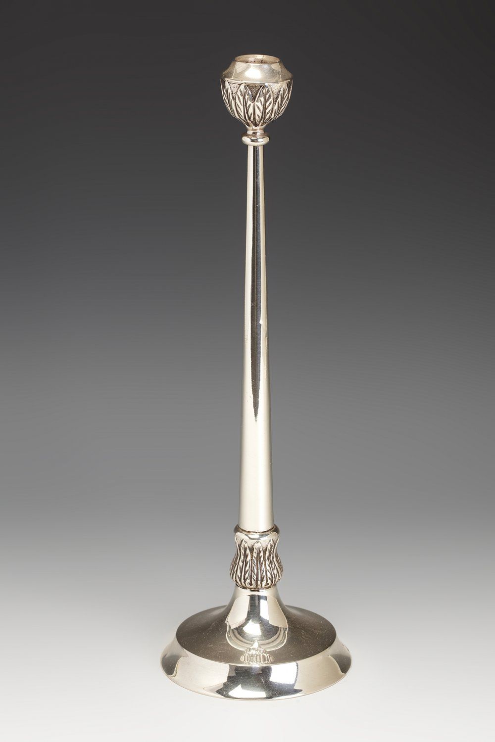Null Candelero. Spain, 20th century.
Silver.
With contrasts.
Measurements: 30 x &hellip;