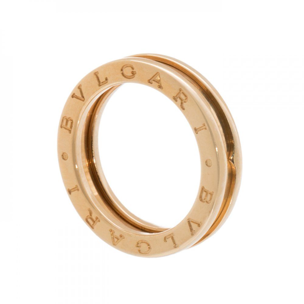 Null BVLGARI

戒指 B.Zero1.

18K 黄金材质。两面镌刻公司双标志，灵感来自古罗马钱币上的圆形铭文。 

表壳有磨损。 

尺寸：17 &hellip;