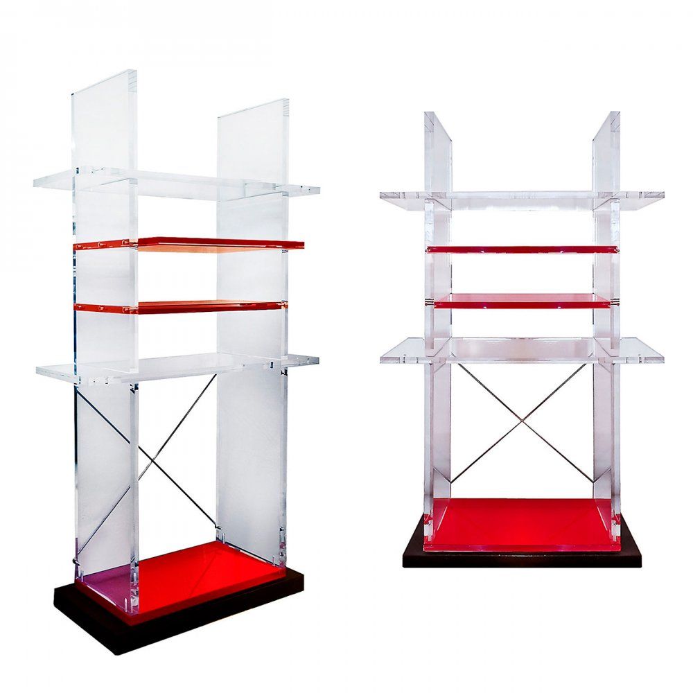 Null Pair of bookcases. Italy, ca. 1980

Plexiglas and iron.

Measurements: 80 x&hellip;