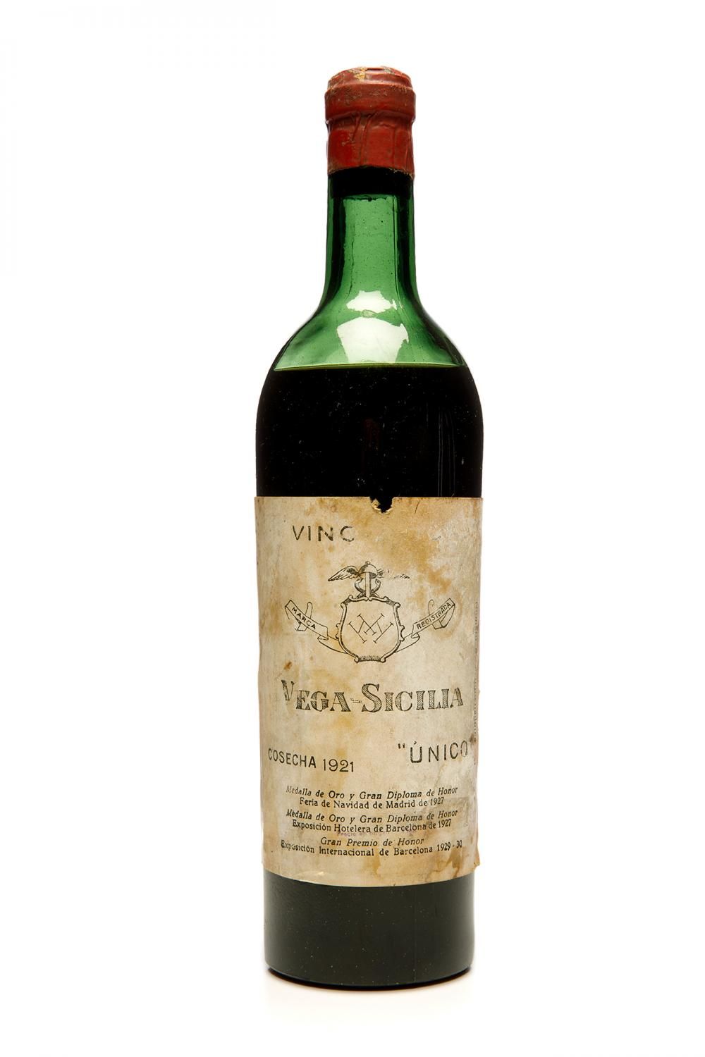 Null 1 bouteille de Vega Sicilia "Único" 1921. Ribera del Duero, Espagne.

Vin r&hellip;
