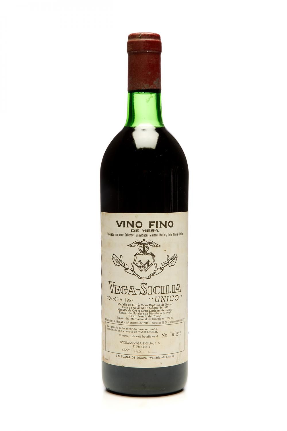 Null 1 bouteille de Vega Sicilia "Único" 1967. Ribera del Duero, Espagne.

Vin r&hellip;