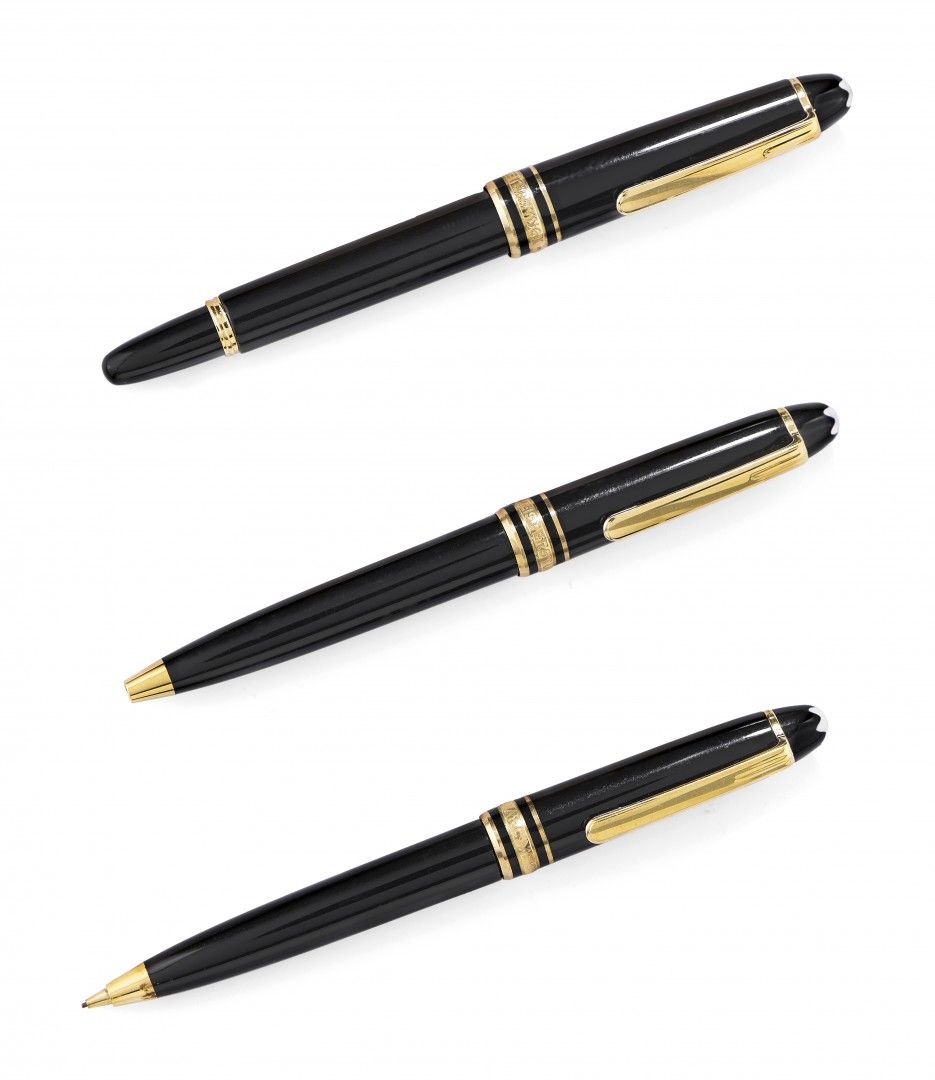 Null 蒙特布朗中量级钢笔三支，14K金可伸缩笔尖，双头笔和机械铅笔，附有包装盒，小册子和保证书。 TAGS: 手表