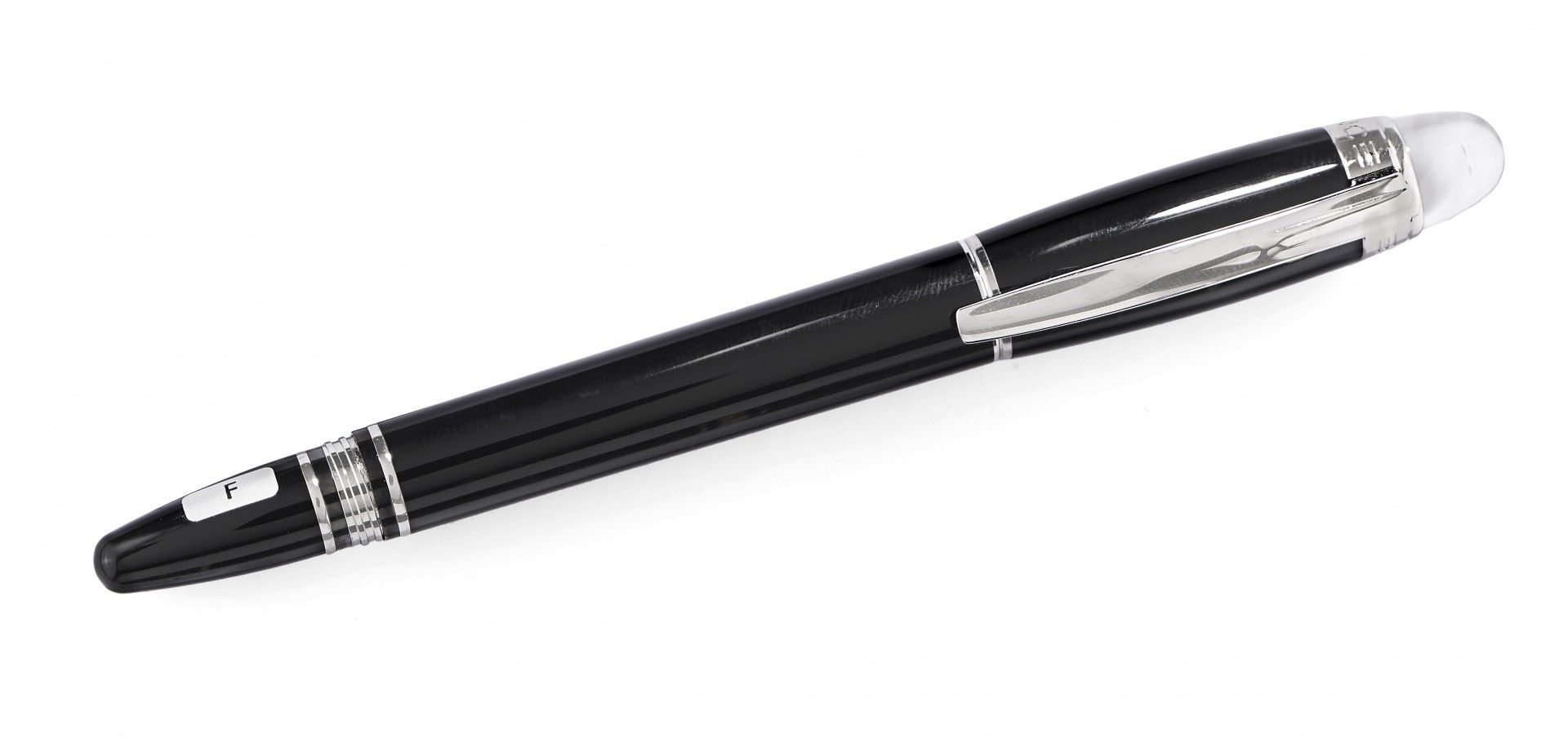 Null MONTBLANC STARWALKER STILOGRAPHIC 钢笔，由黑色树脂和钌元素制成，透明树脂圆顶上悬挂着万宝龙标志，14K金笔尖，编号B&hellip;