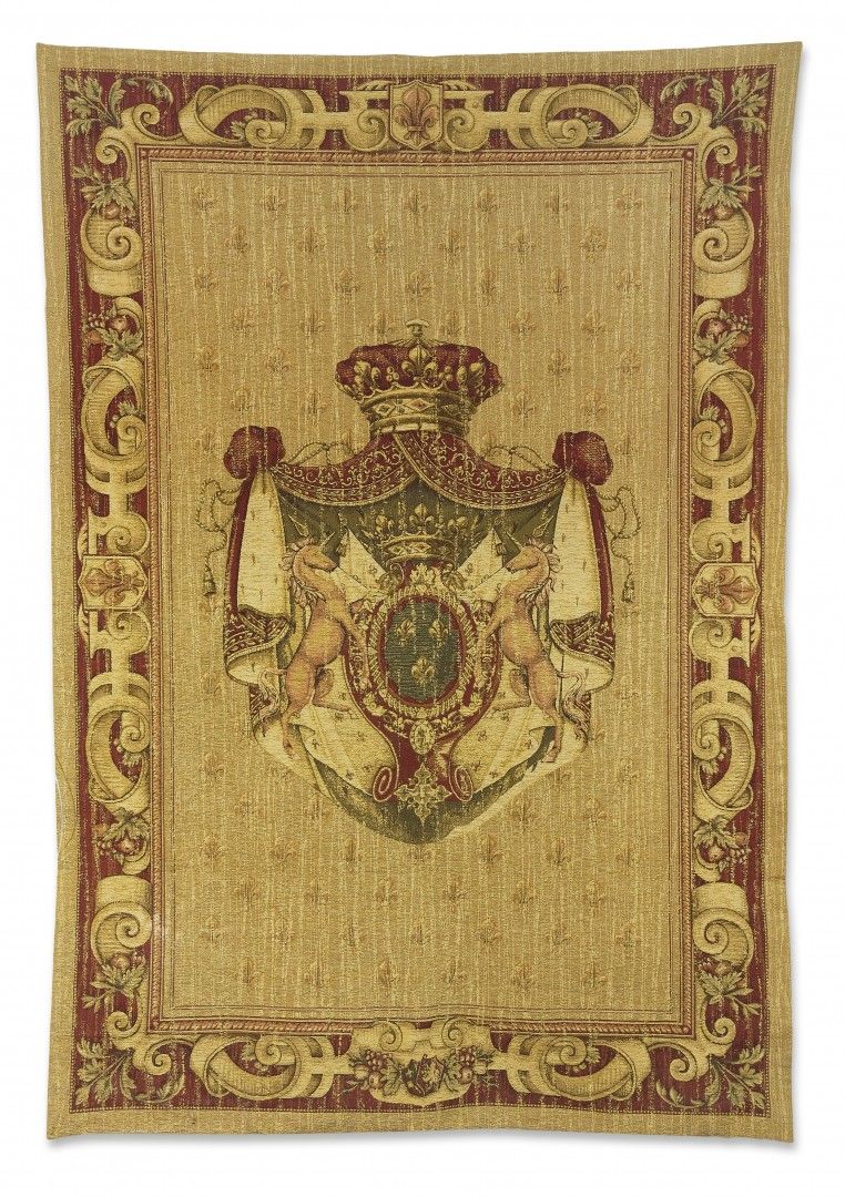 Null ARRAY 20世纪 长方形，中间是米色背景的法国皇家纹章。192.5 x 135 cm