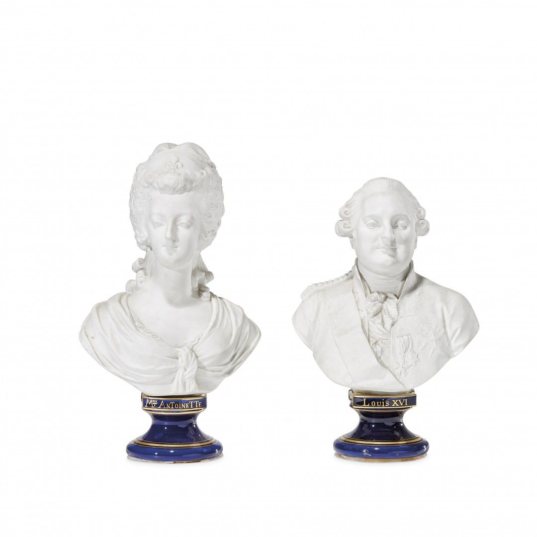 Null LUIGI XVI Y MARÍA ANTONIETTA Siglo XIX Pareja de bustos de galleta sobre ba&hellip;