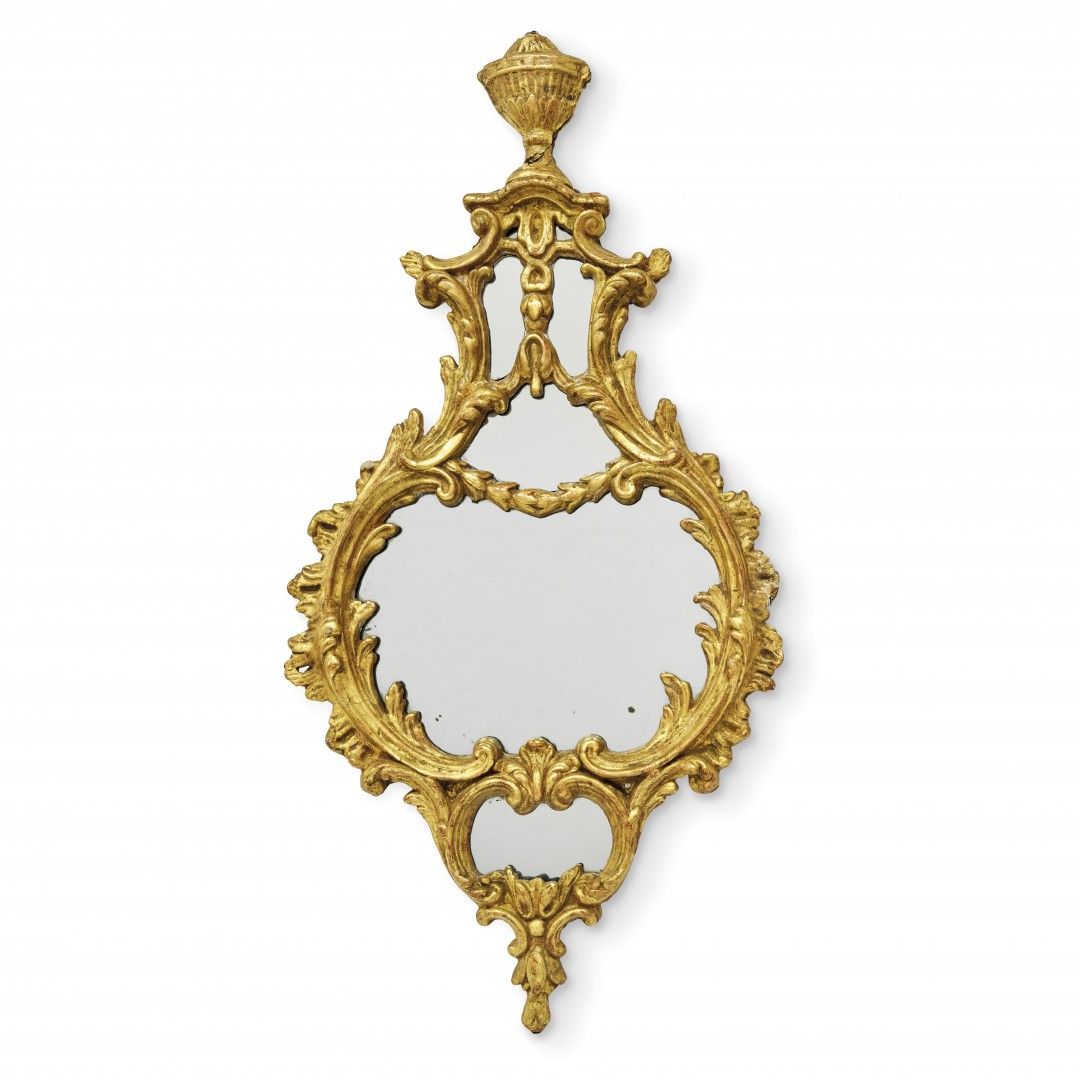 Null ESPEJO Siglo XVIII-XIX Madera tallada y dorada y espejos, en forma de gota.&hellip;