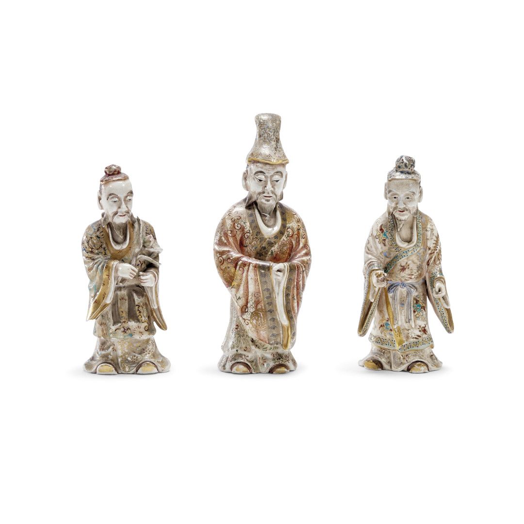 Null TRE SAGGI Giappone, periodo Meiji - Ceramica satsuma, raffiguranti three sa&hellip;