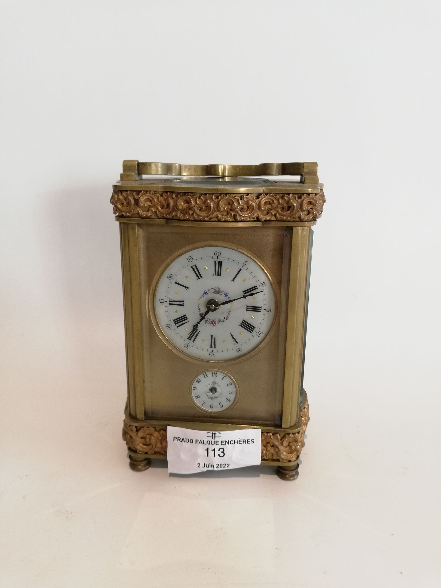 Null Officer's clock in brass and bevelled glass (key missing, not guaranteed to&hellip;