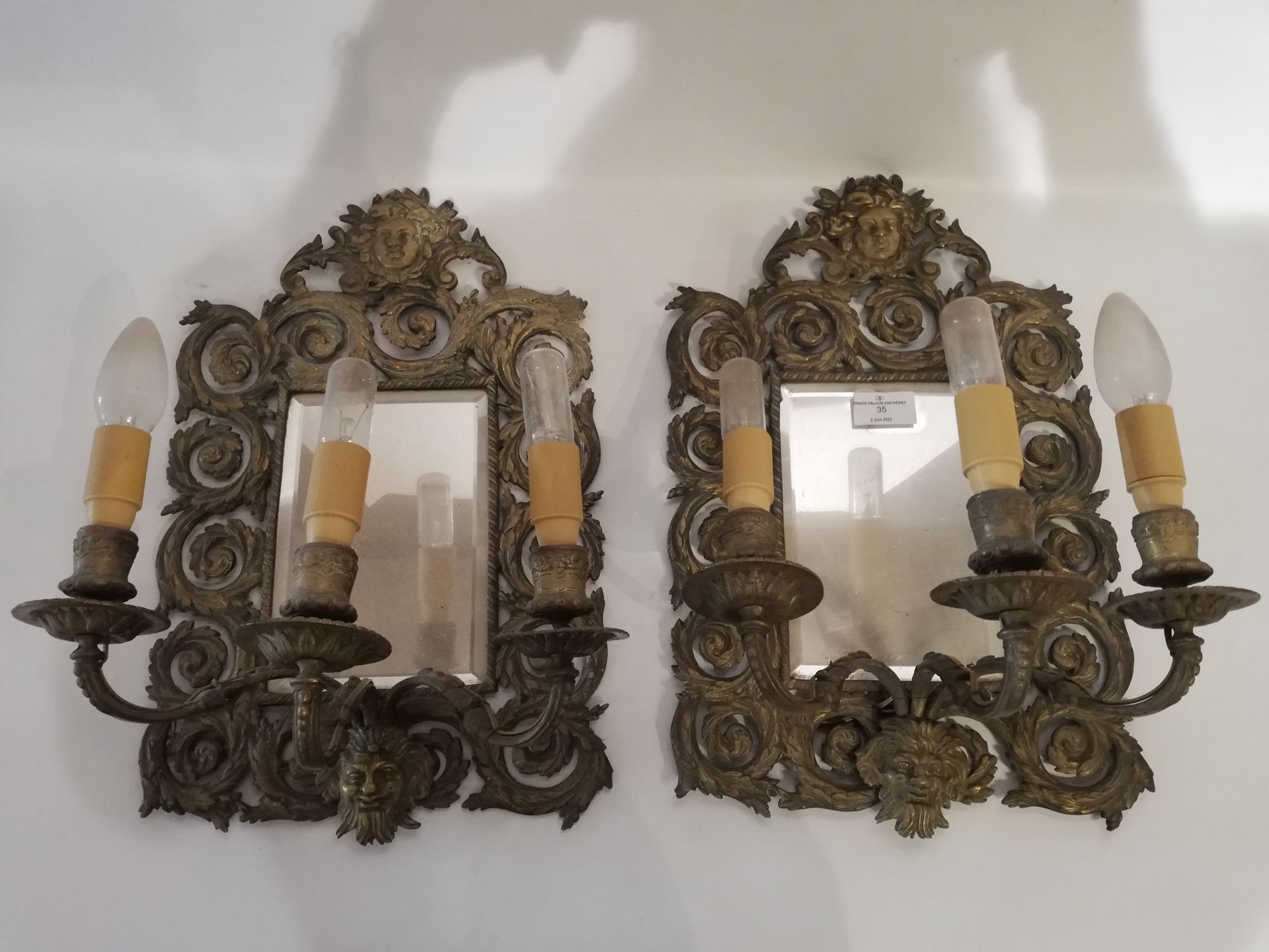 Null Pair of sconce mirrors with three arms of light in chased bronze decorated &hellip;