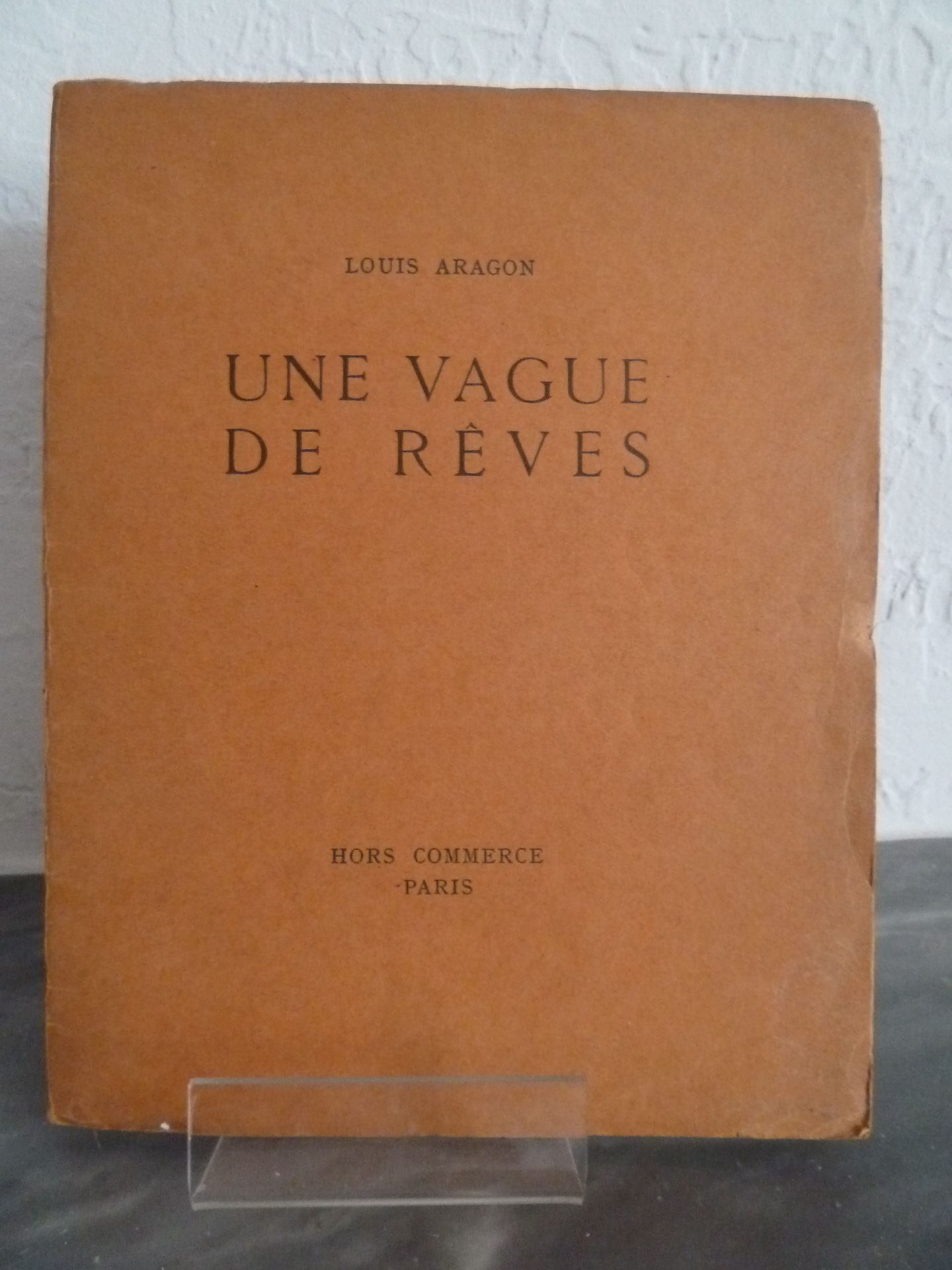 Null (Corti) ARAGON, Louis: Une vague de rêves.巴黎：Hors commerce, 1924。正方形8°平装书，印&hellip;