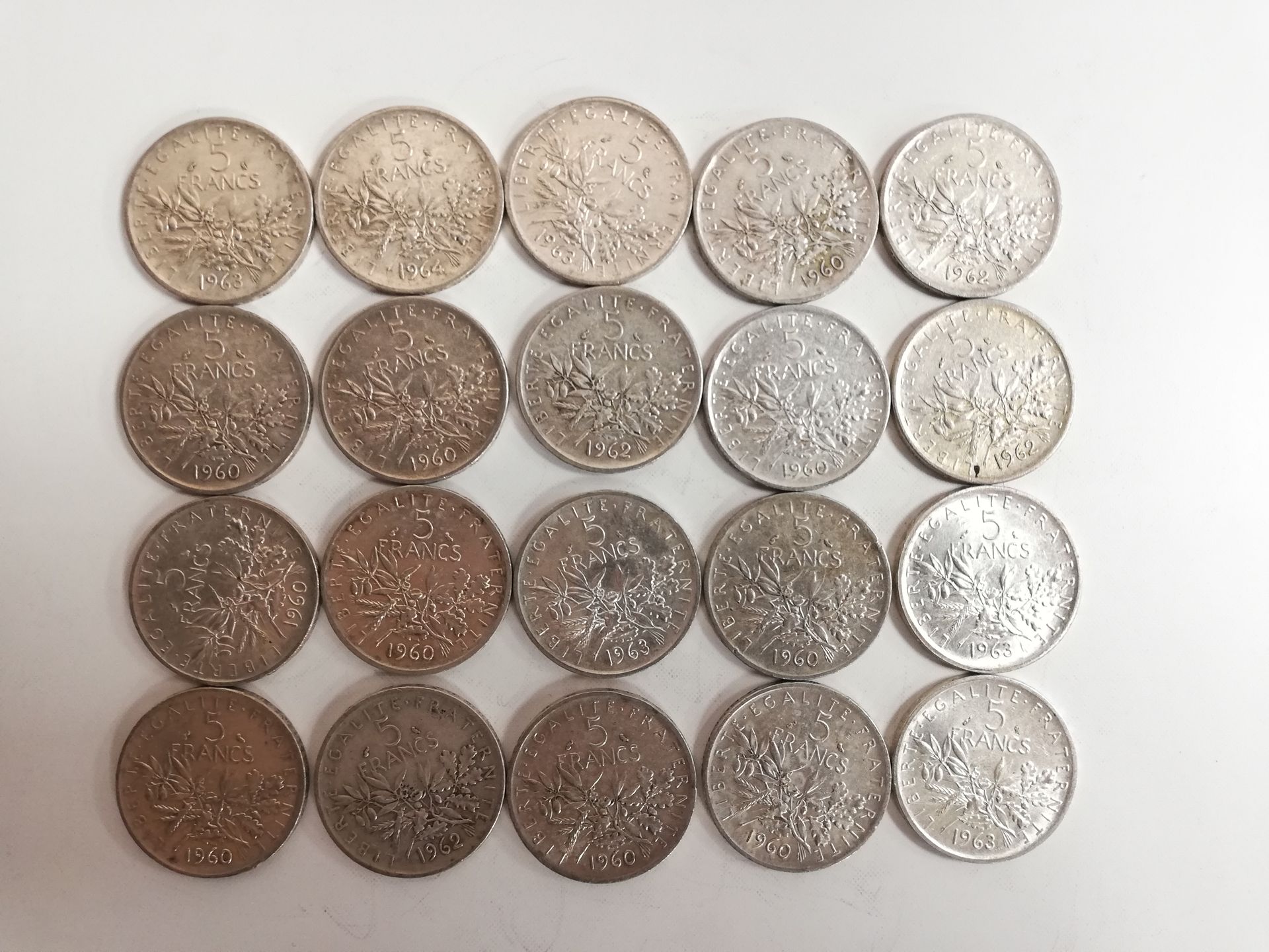 Null Lote de 20 monedas de 5 francos, el sembrador, en plata, diferentes años, p&hellip;