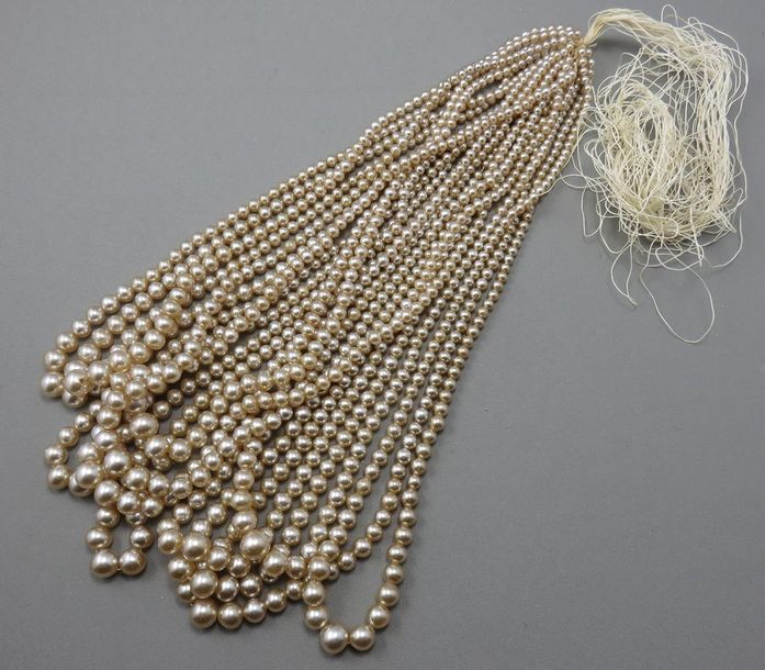Null Lot de 12 rangs de perles fantaisie en chute imitant les perles de culture,&hellip;