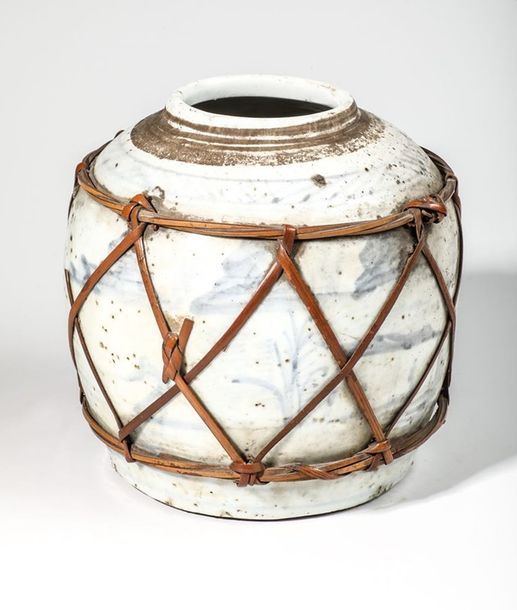 Null Pot à gingembre en porcelaine bleu et blanc, décoré d’un tressage de bambou&hellip;