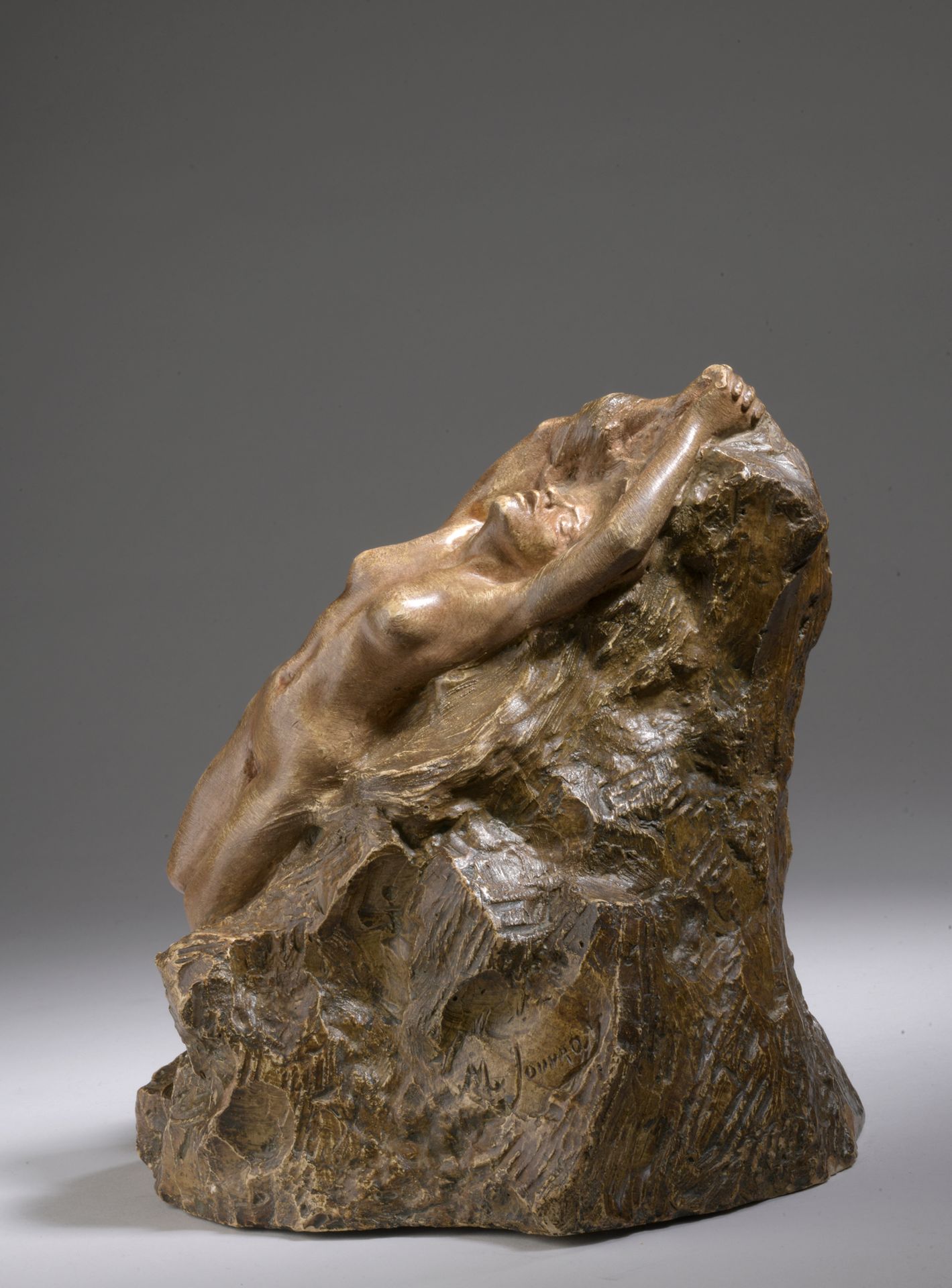 Null 马德琳-朱弗莱 (1862-1935)

安朵美达被绑在她的石头上

石膏的拍打。

岩石上有M Jouvray的签名。

H.25宽24深20厘米
&hellip;