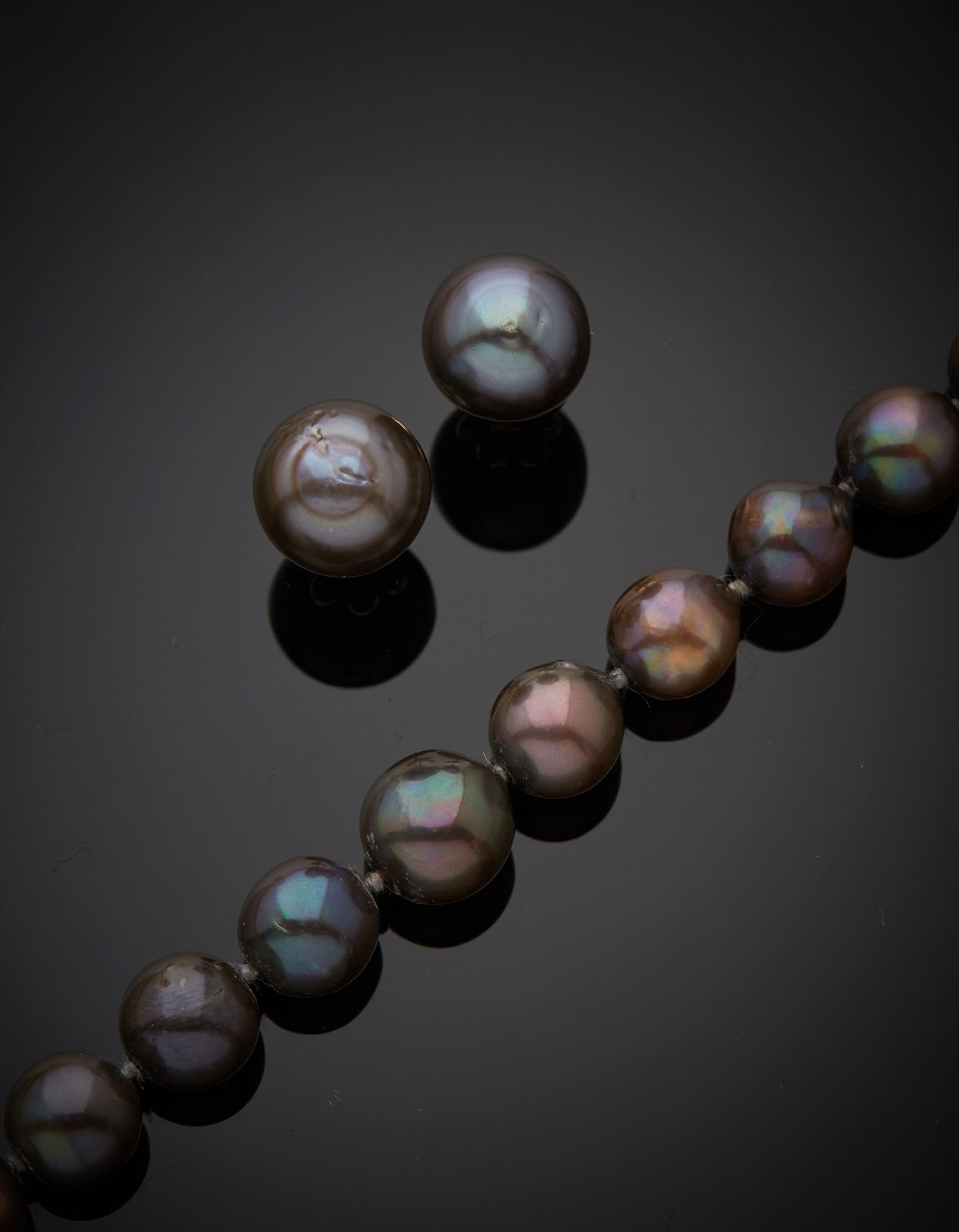 Null Collier de perles de culture des mers du sud de couleur gris nuancé, en lég&hellip;