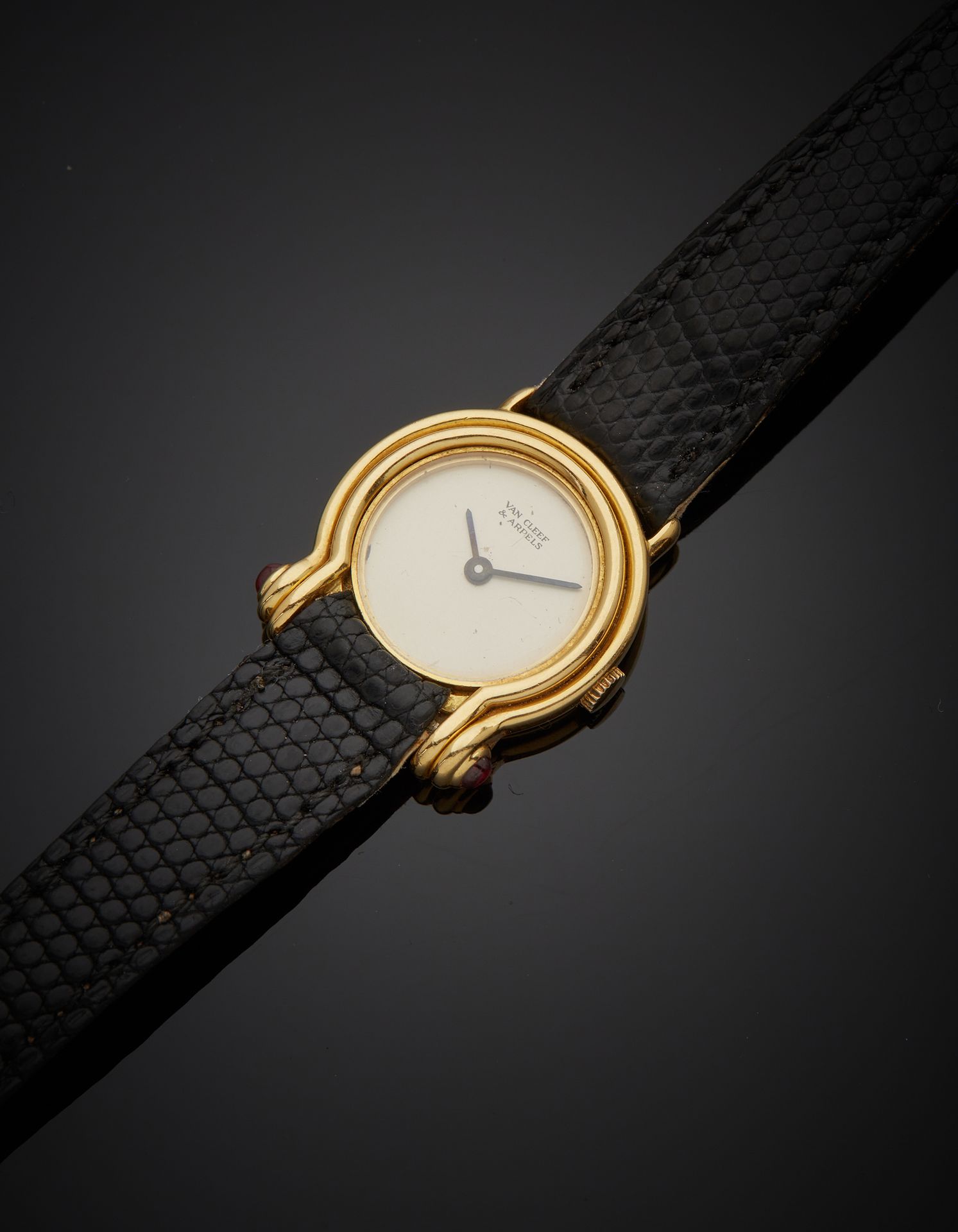 Null VAN CLEEF & ARPELS - Ladies' wristwatch in 18K yellow gold 750‰, signed whi&hellip;