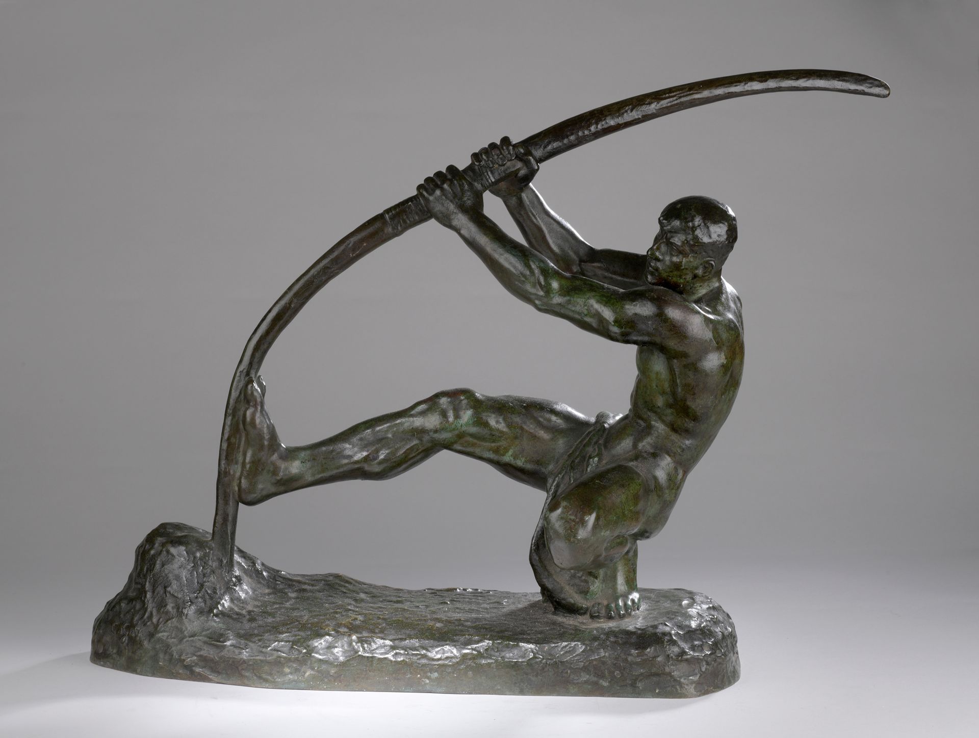 Null Georges Gori (xix-xxe siècle) 

Héraclès

Bronze à patine brun nuancé de ve&hellip;