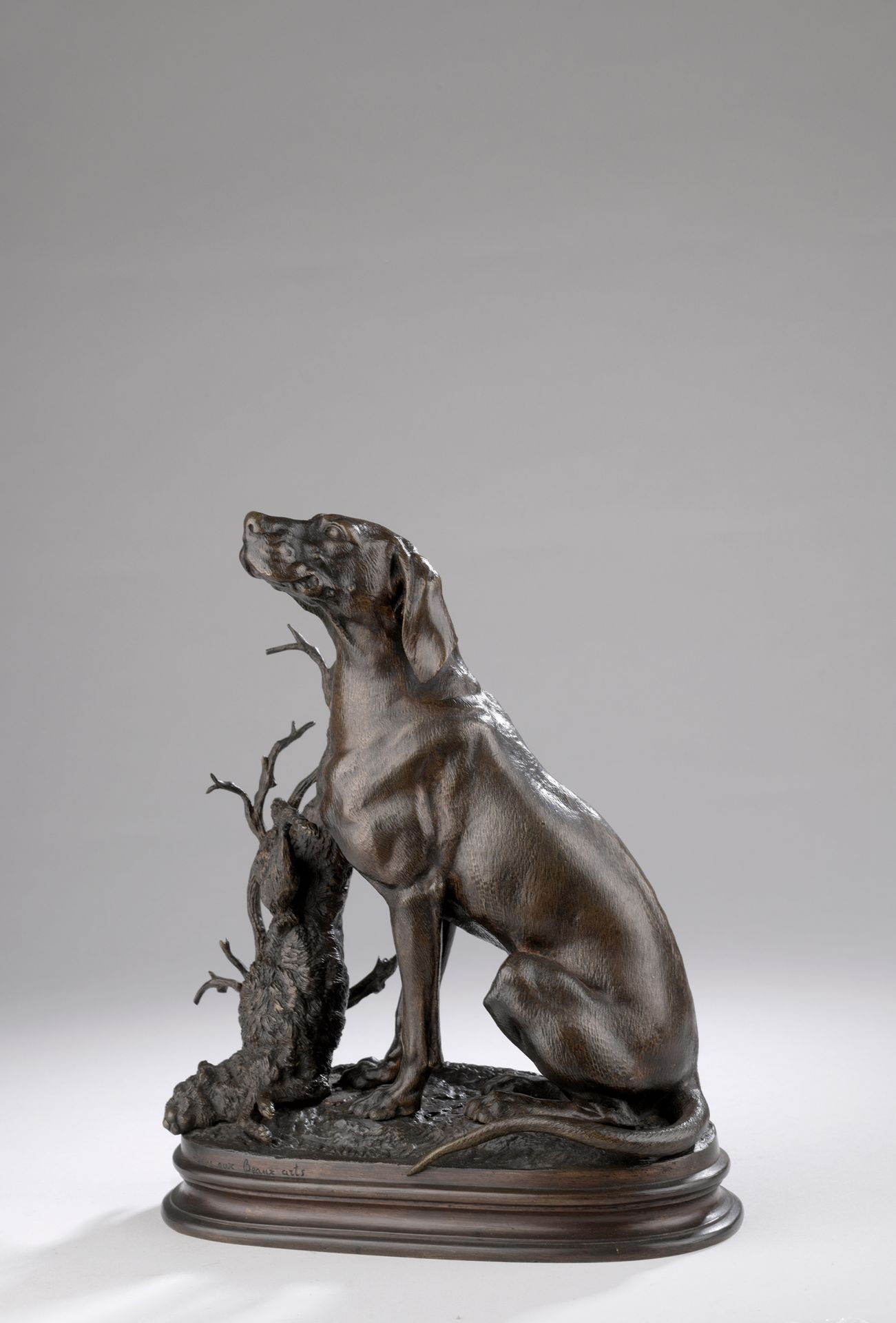 Null 费迪南-鲍特罗(1832-1874)

狗与野兔

带有棕色铜锈的青铜器

签名 "F. PAUTROT "在露台上

铭文中写道："被录取到美术学院&hellip;
