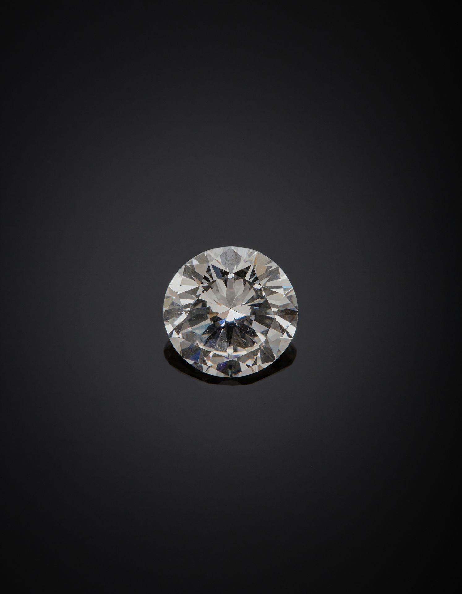 Null Brilliant cut diamond weighing 2.18 carats.

Pre-certificate of the French &hellip;