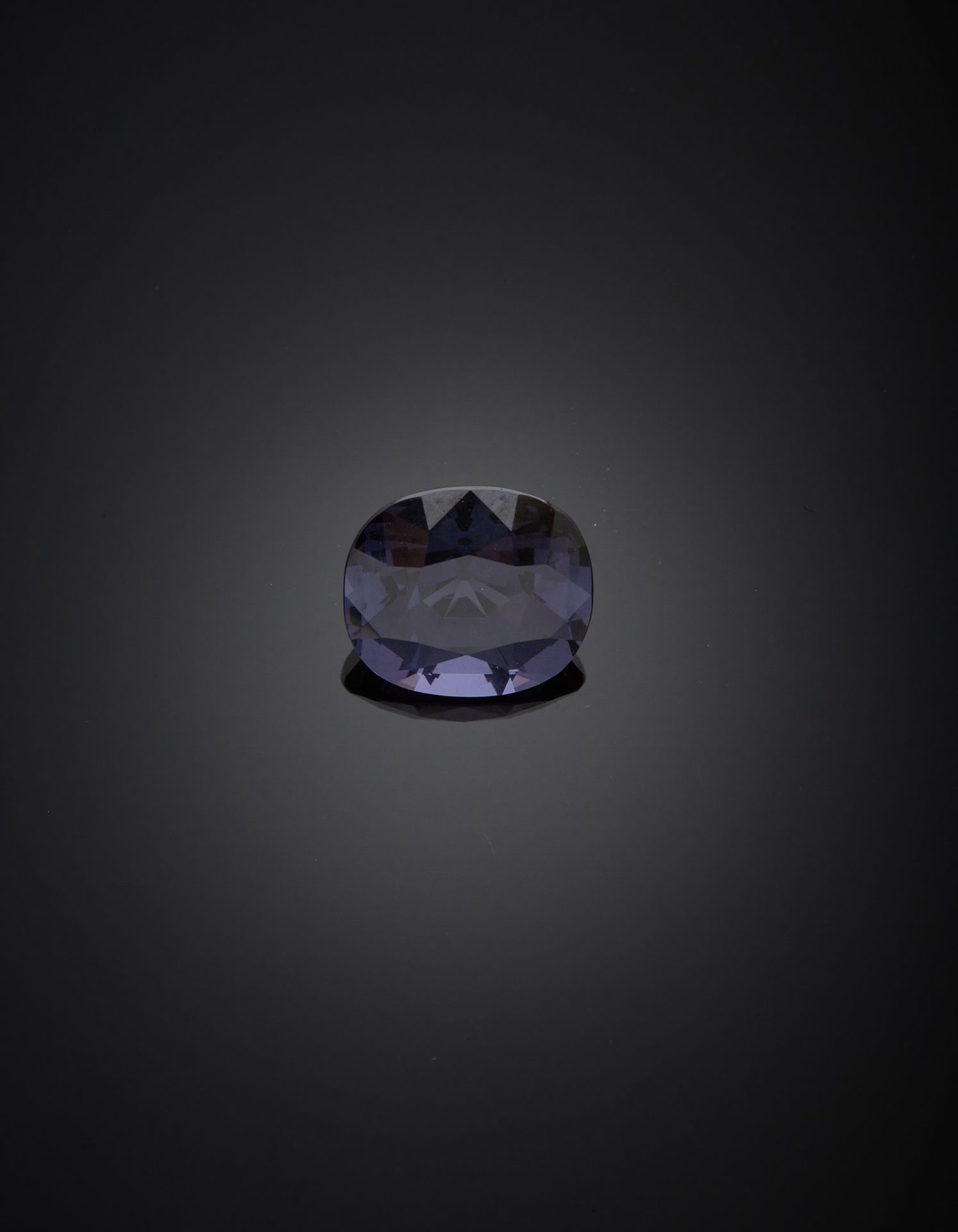 Null 枕形，刻面的蓝紫色尖晶石。

2006年7月20日法国宝石学实验室第174906号证书

物体：刻面的紫蓝色宝石 - 商品名称：Spinelle - &hellip;