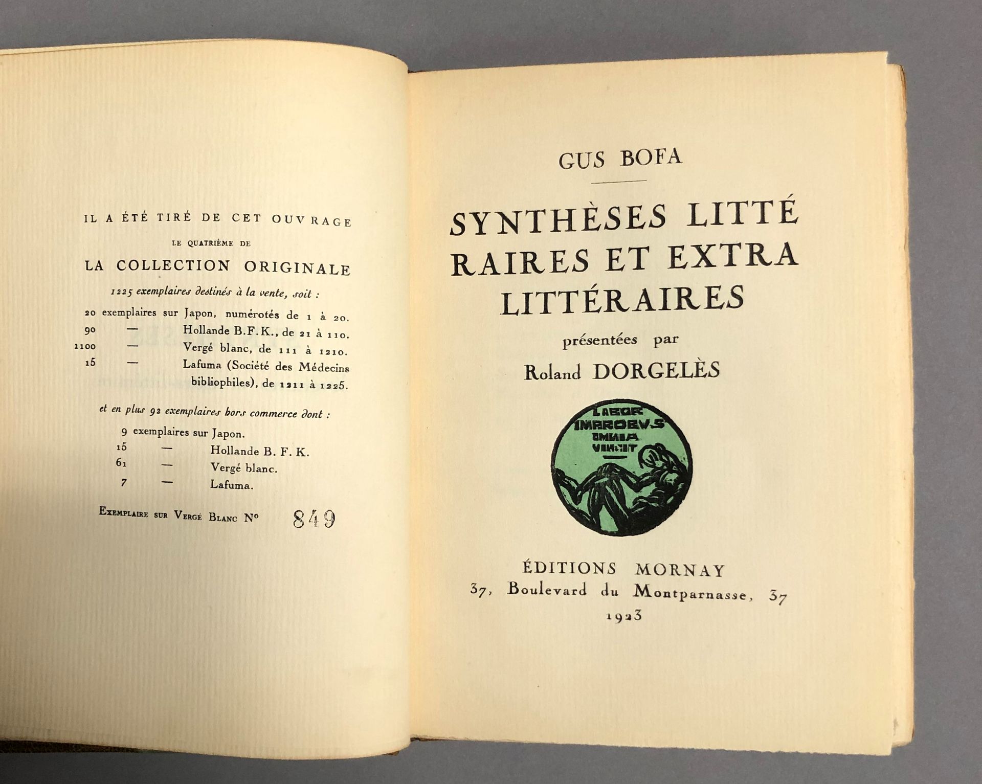 Null 拍品包括：。
- BOFA（古斯）。罗兰-多格列斯提出的文学和文学外的综合报告。巴黎，莫奈出版社，1923年。
大12开本，22页+古斯-博法（Gus&hellip;