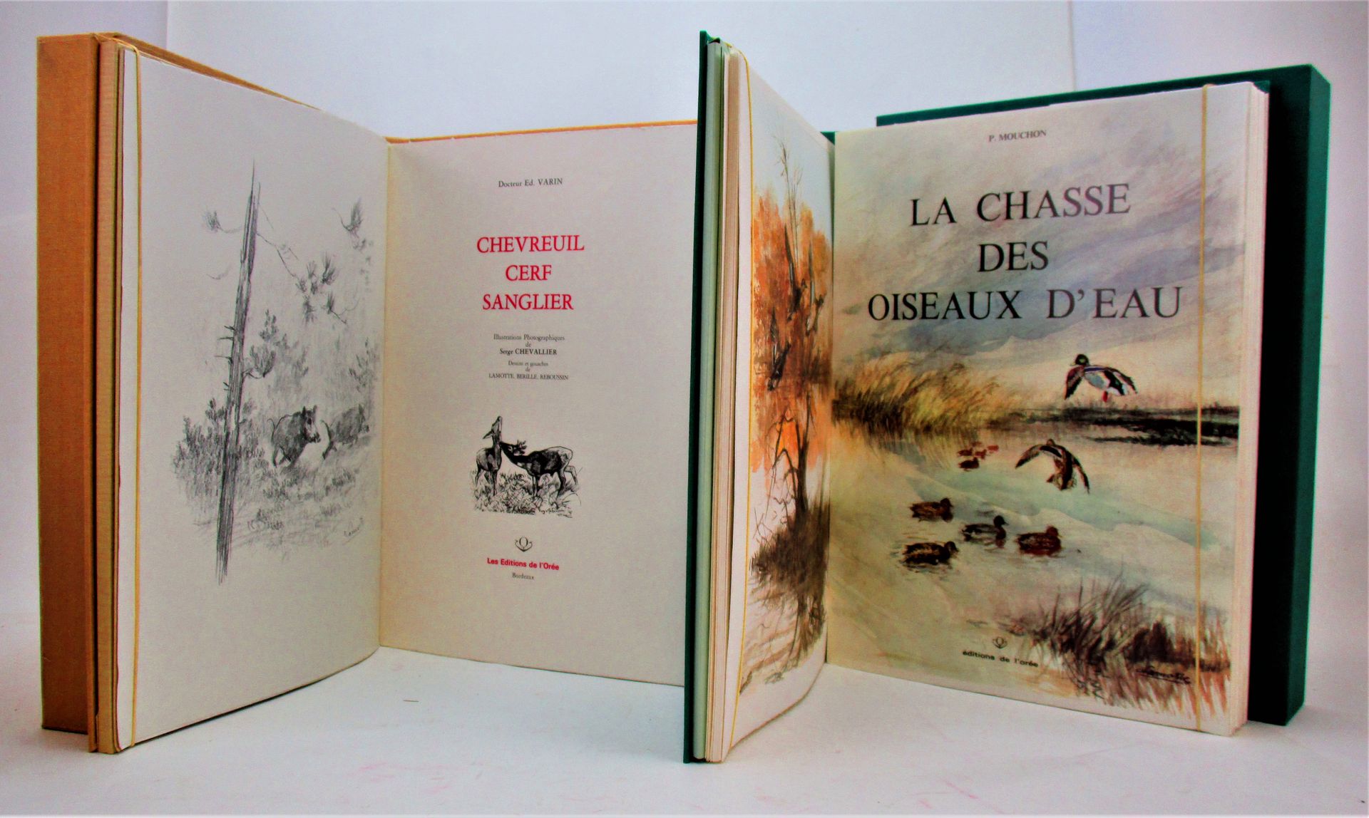 Null Lot von zwei Jagdbüchern. Erschienen in Bordeaux bei Editions de l'Orée.
1/&hellip;