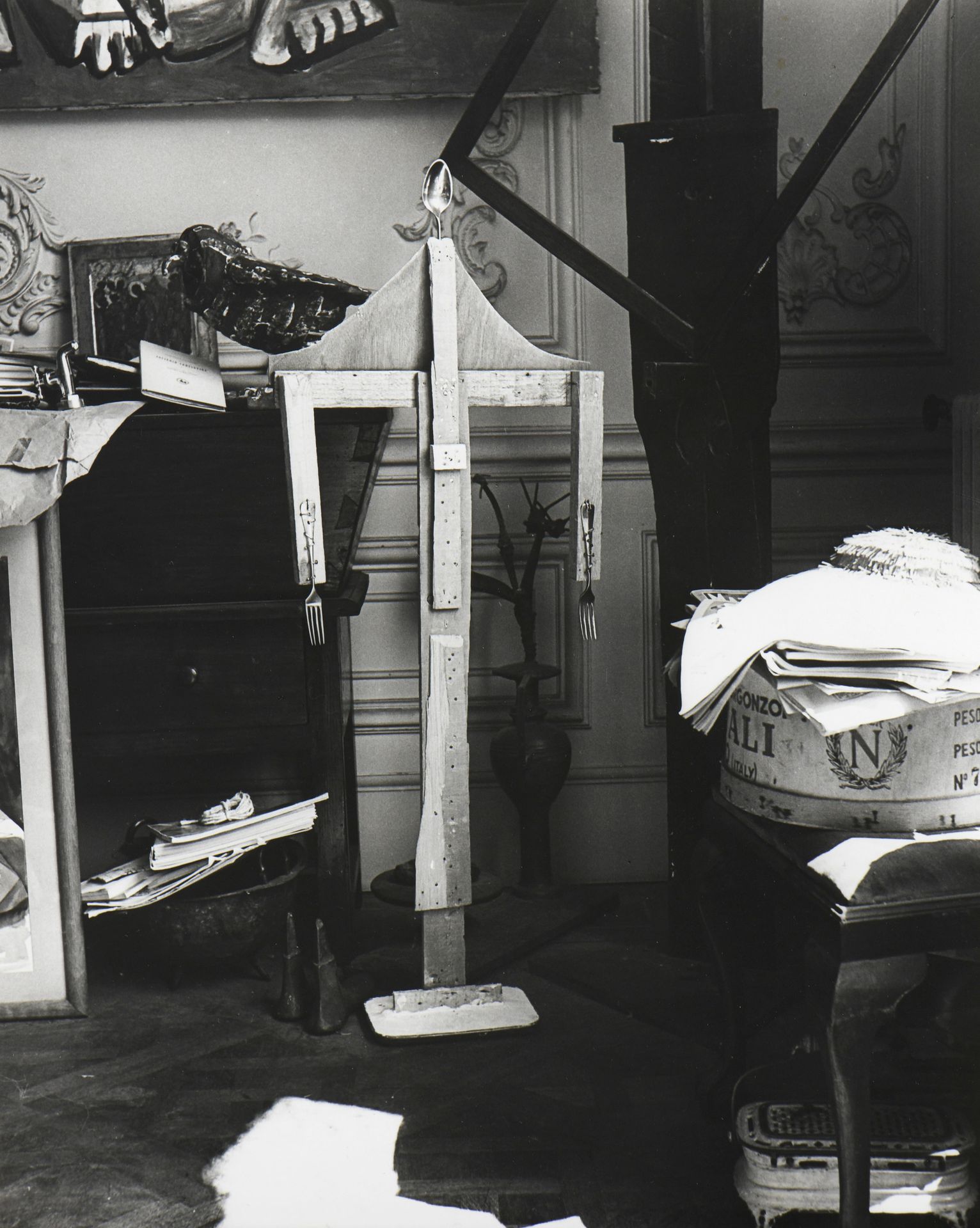 Null 安德烈-维莱尔（1930-2016）
毕加索在戛纳 (法语)
20幅银版画，其中19幅带有摄影师的印章。人们可以看到毕加索的作品，但也可以看到艺术家在&hellip;