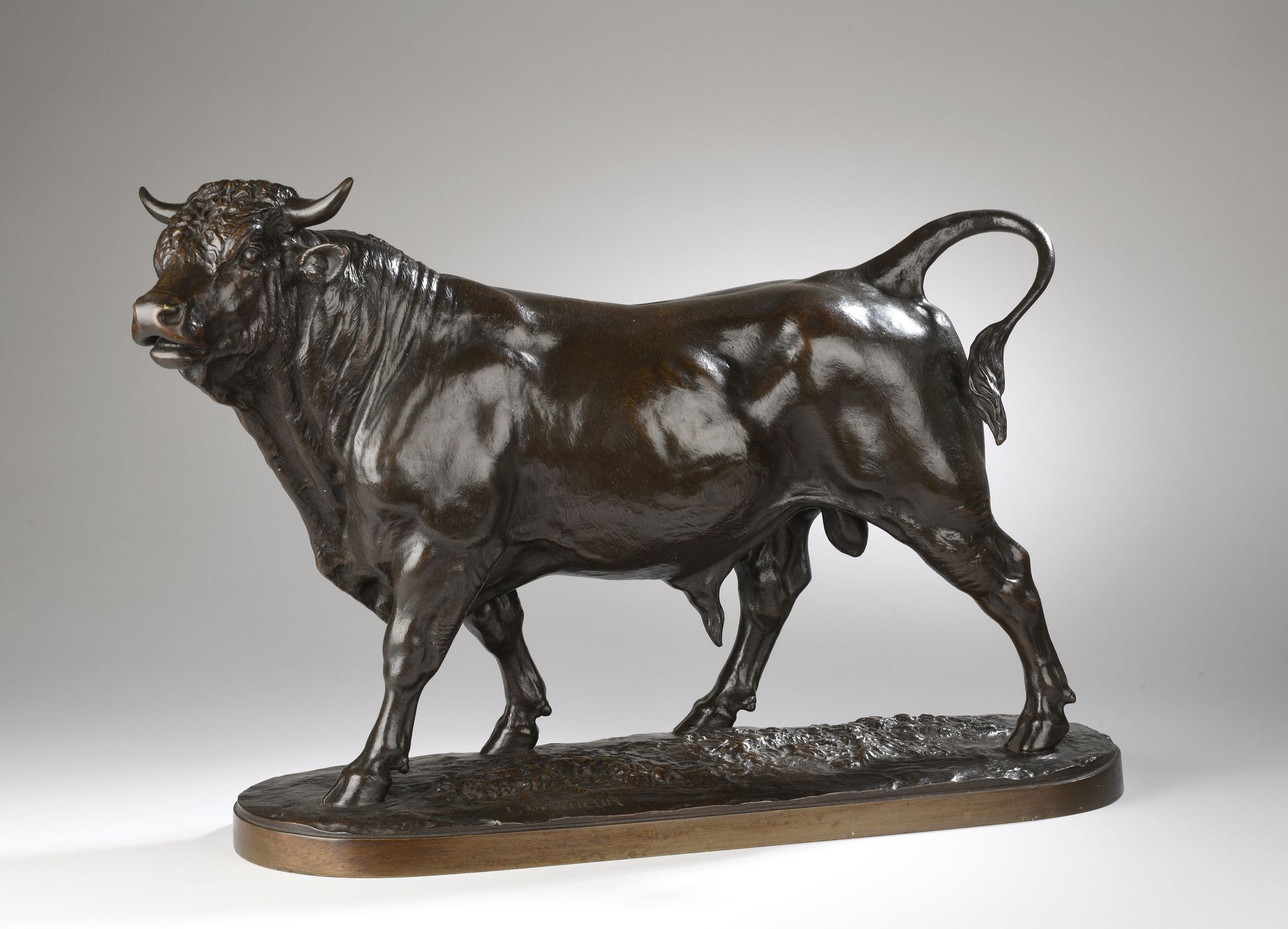 Null Isidore Bonheur (1827-1901)
Toro
Bronce patinado marrón 
Firmado "I BONHEUR&hellip;