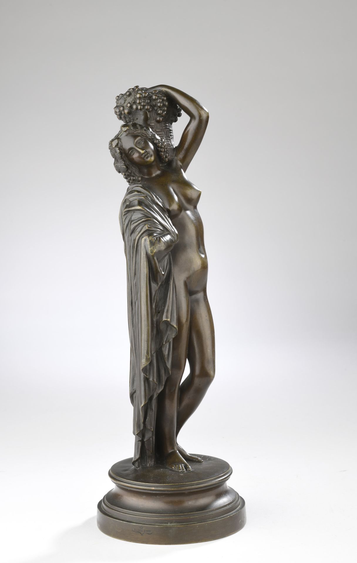 Null James Pradier (1790-1852)
Mujer desnuda con cesta 
Bronce patinado marrón
F&hellip;