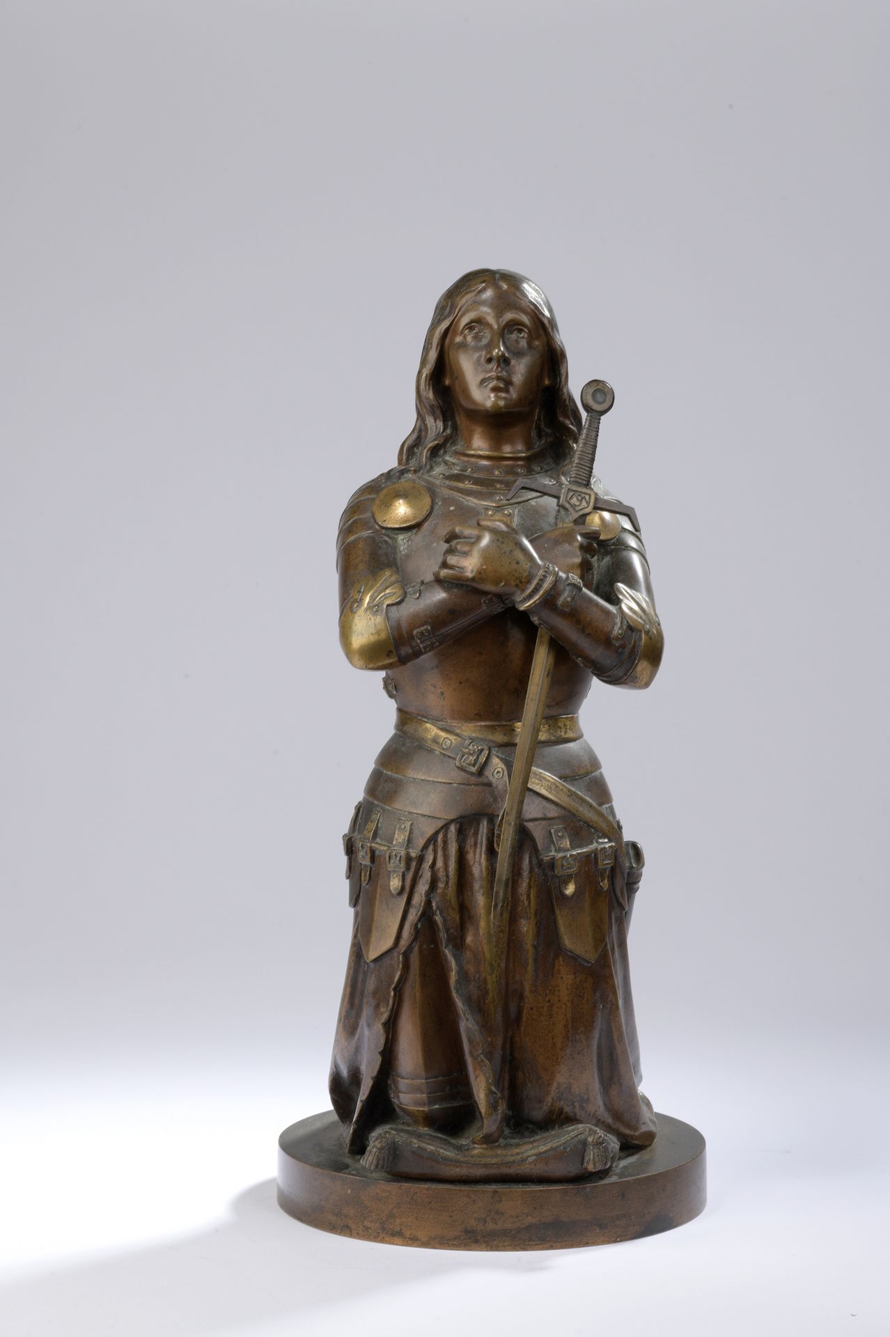 Null Léon PILET (1840-1916)
Jeanne d’Arc en prière
Épreuve en bronze à double pa&hellip;