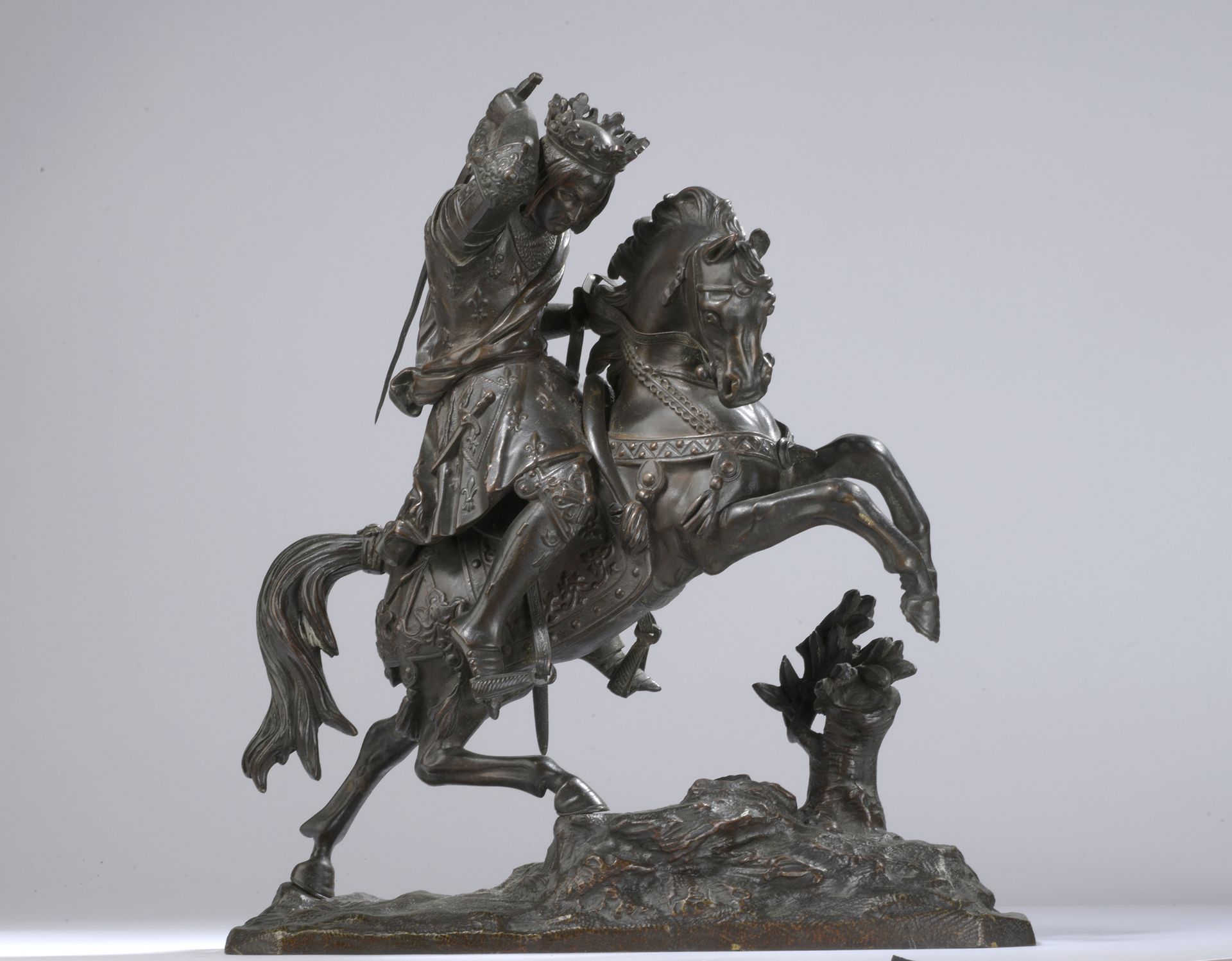 Null École FRANÇAISE du XIXe siècle
Saint Louis à cheval brandissant son épée 
É&hellip;