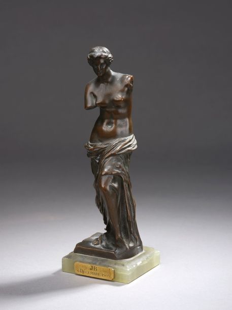 Null Réduction de la Vénus de Milo


Épreuve en bronze à patine brune sur socle &hellip;