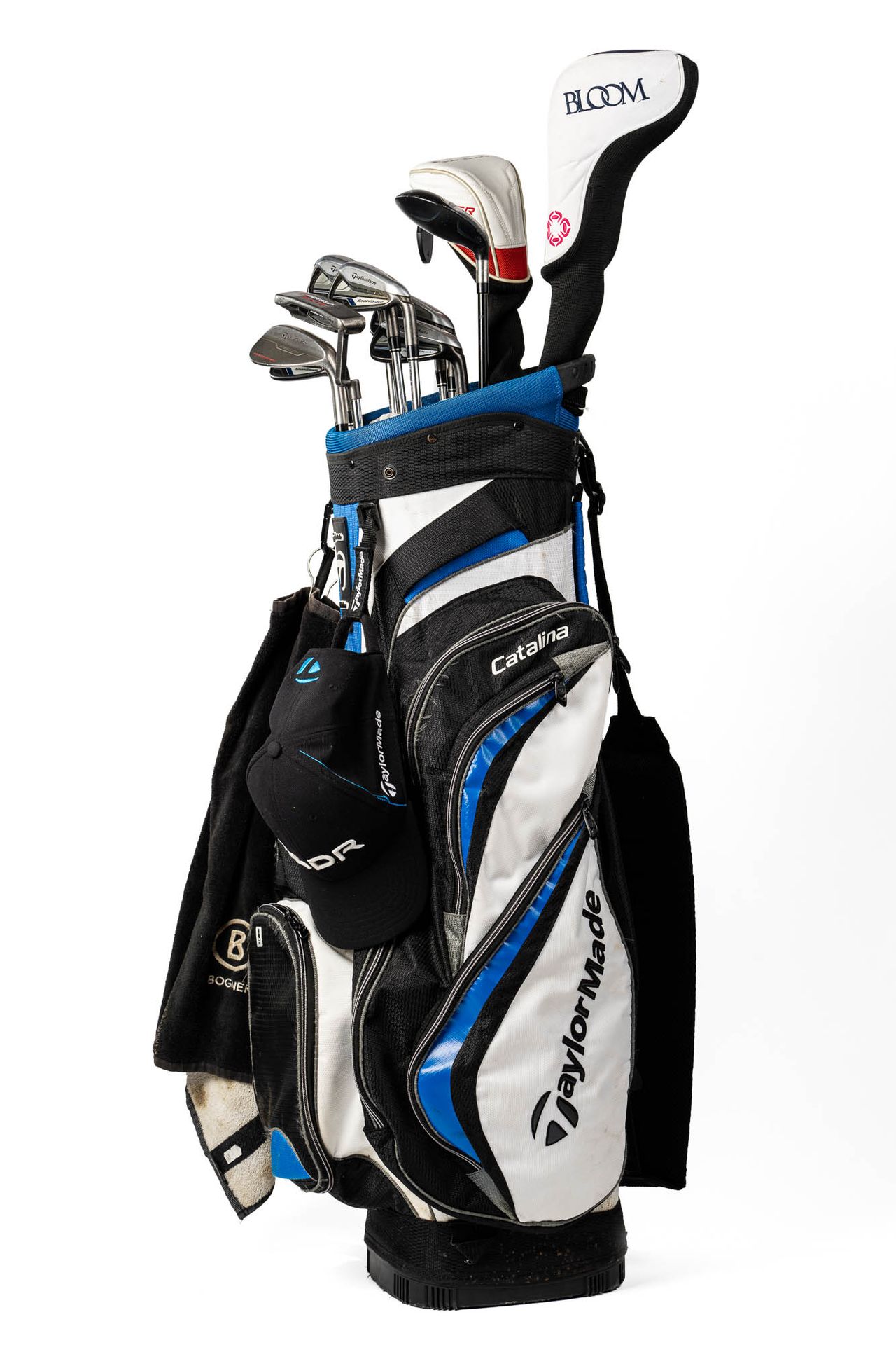 Null 
	A golf bag with 12 clubs. Average condition.

Good delivered by AGRASC (3&hellip;