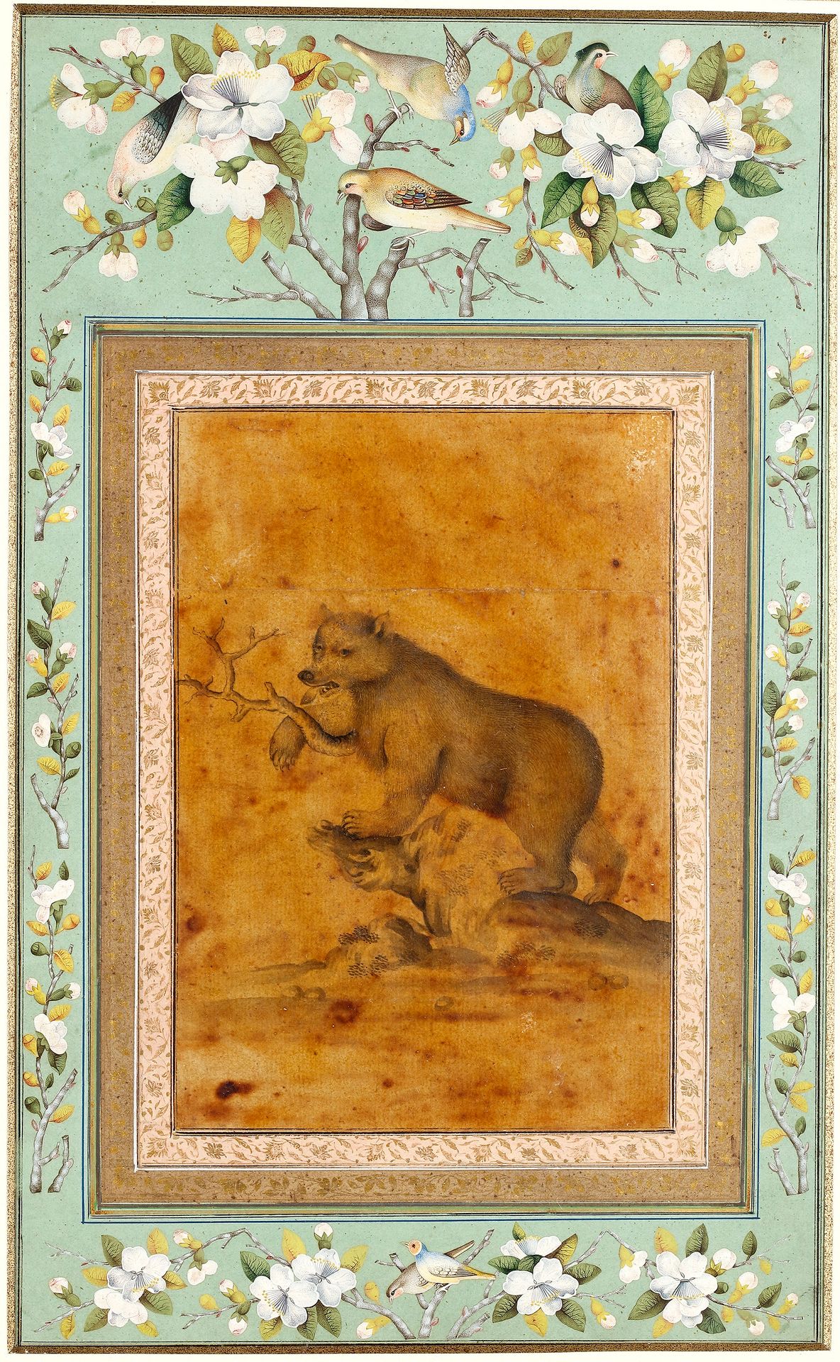A GRISAILLE PAINTING OF A BEAR, ZAND OR QAJAR IRAN, LATE 18TH CENTURY 钢笔和墨水在漆纸上，&hellip;