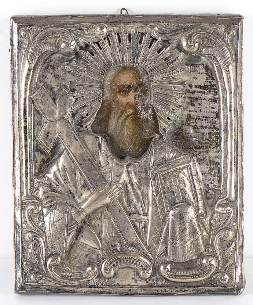 Null 描绘圣安德鲁的银质圣像 - 北欧，19世纪

木头上的蛋彩画与金属里扎，描绘的是圣安德鲁。印有 "12"，代表12Lothige银（750/1000）&hellip;