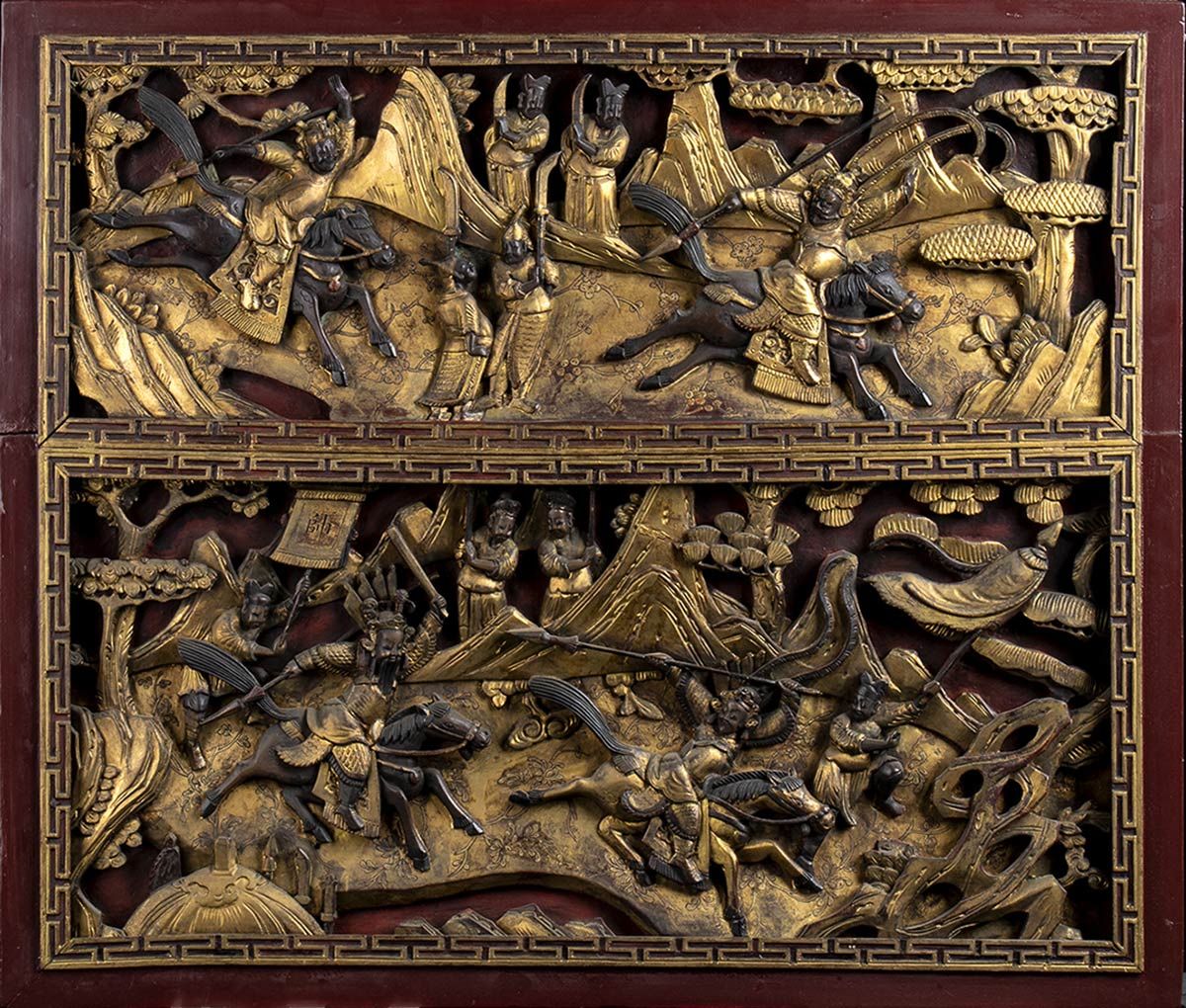 Null A PAIR OF CARVED, LACQUERED AND GILT WOOD PANEL
China, 20th century

The fr&hellip;