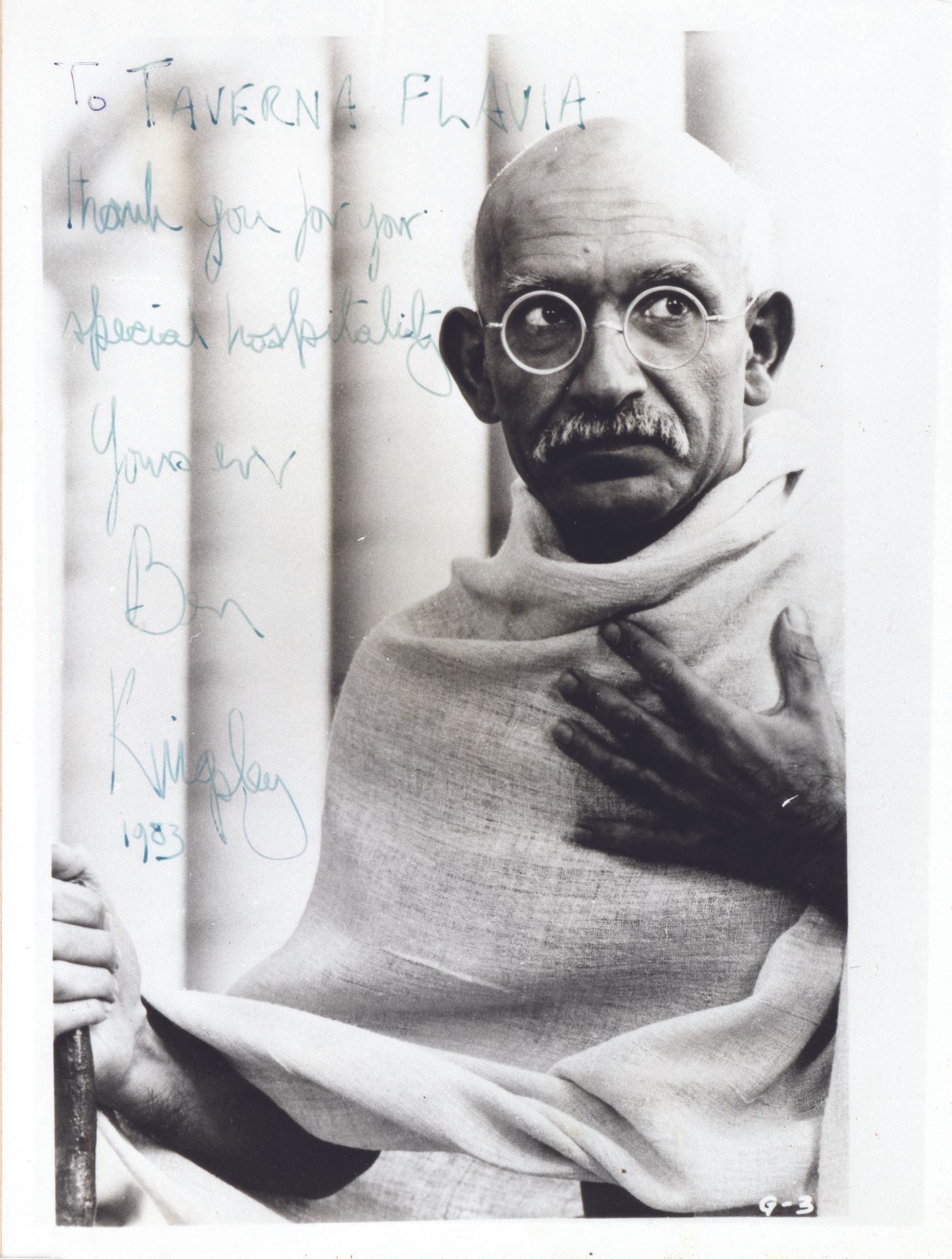 Ben Kingsley Snainton 1943: Photograph with dedication and signature 著名演员在1982年同&hellip;