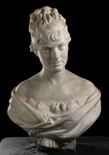 ANONIMO ANONYMOUS
Bust of a young noblewoman

Sculpture in white marble, 67 x 45&hellip;