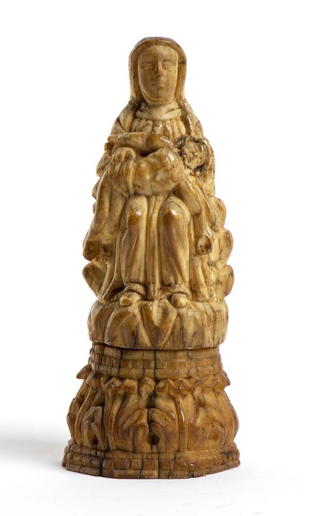 Indo-Portuguese ivory carving depicting Virgin Mary with the dead Christ - Goa, &hellip;