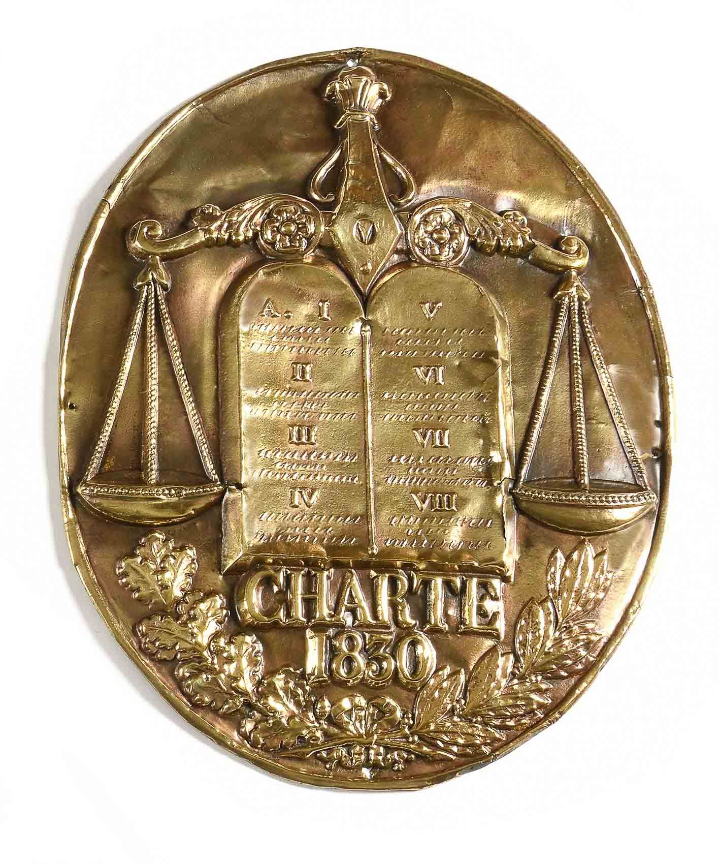 Null 7月月刊

椭圆形板上有1830年的宪章和刻度。黄铜冲压而成

41 x 33 cm

A.B.E.