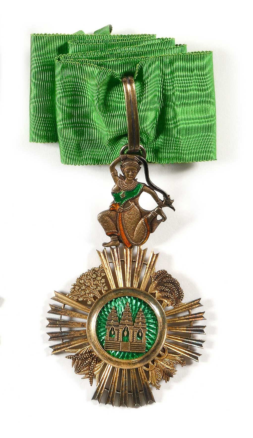 Null KAMBODIEN

SAUATHARA-ORDNUNG

Kommandantenkreuz in Silber und Emaille

Expo&hellip;