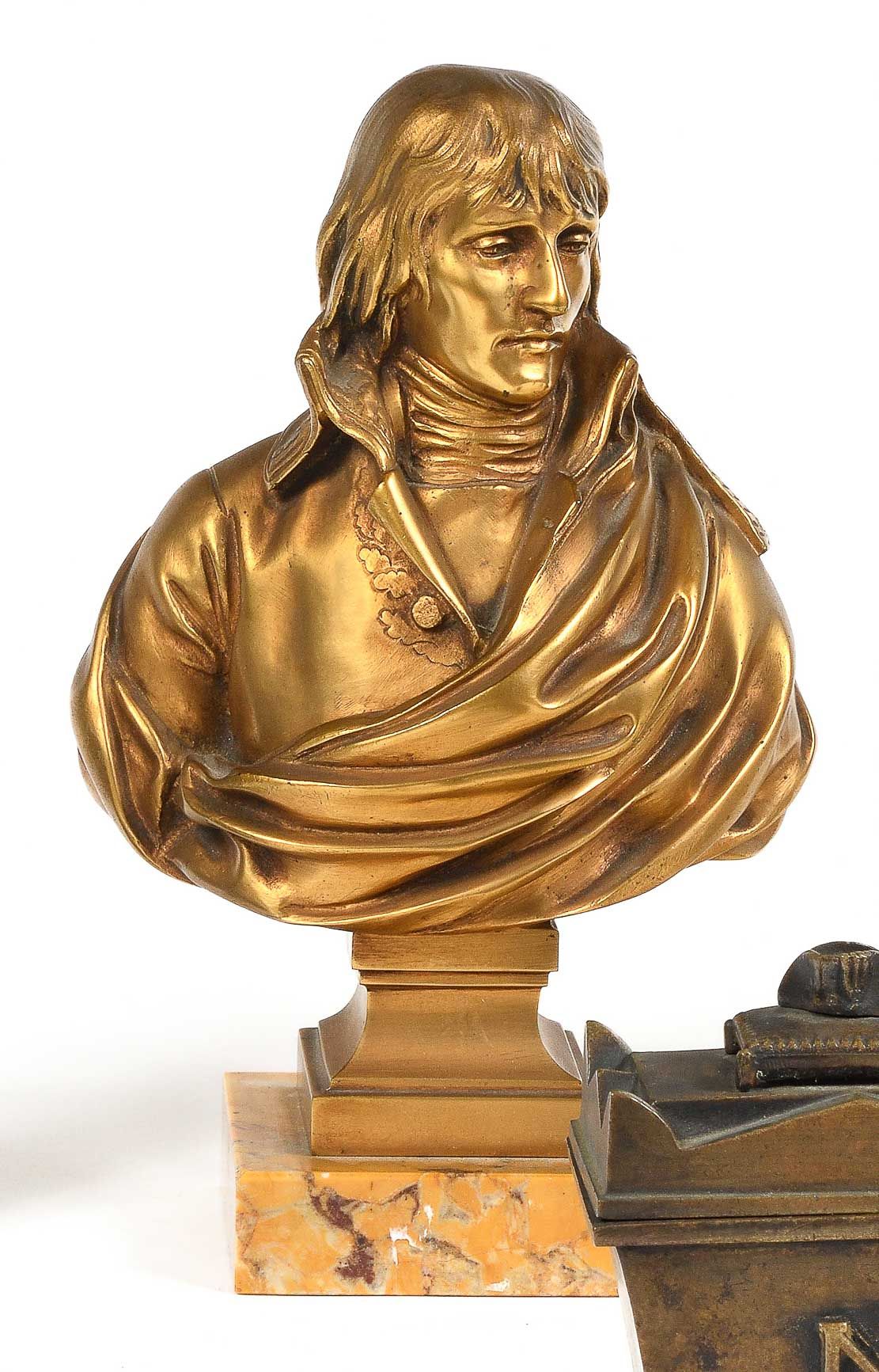 Null "Bonaparte after Corbet, year VII

Bust of the general in uniform

Gilt bro&hellip;