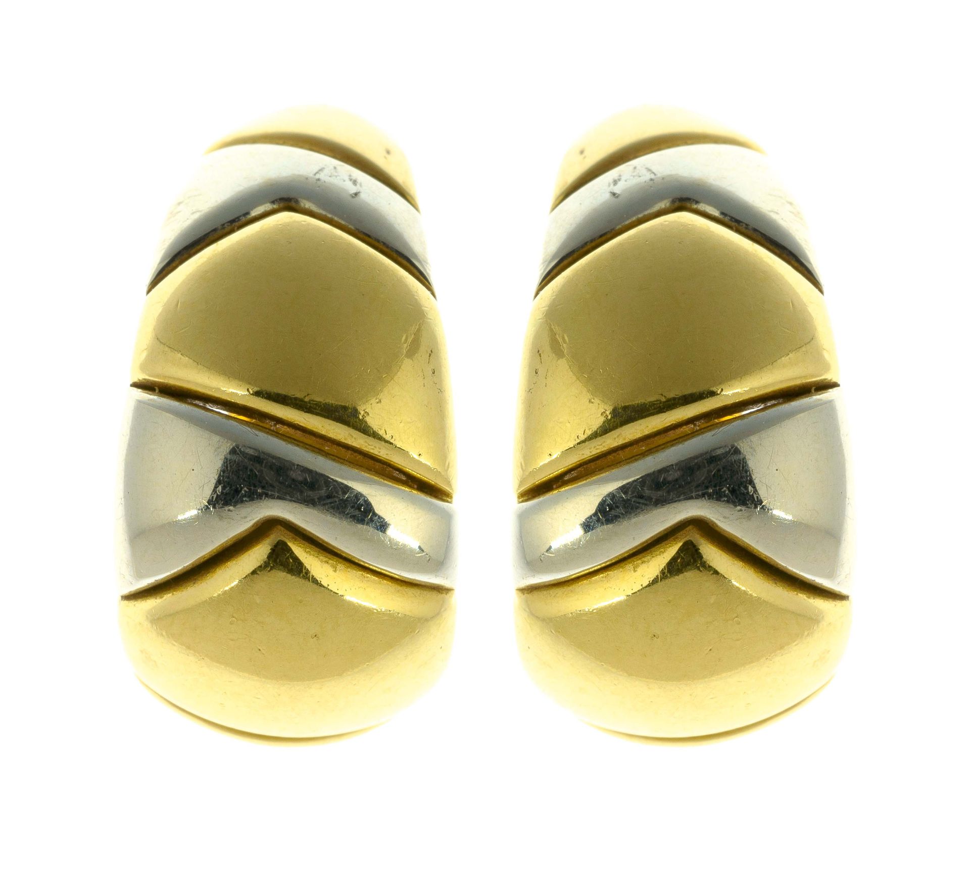 Null BULGARI - Pair of ear clips in two golds - Signed - Gross weight : 23,8 g