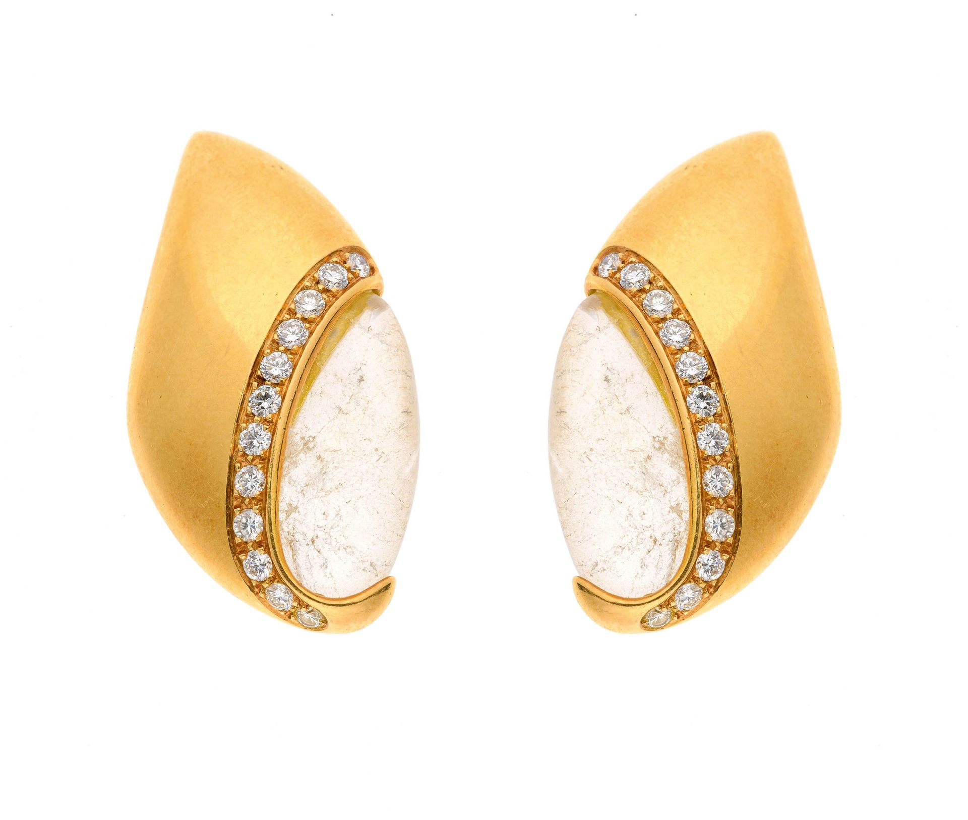 Null Pair of gold earrings enriched with crystal and diamonds - Gross weight: 29&hellip;