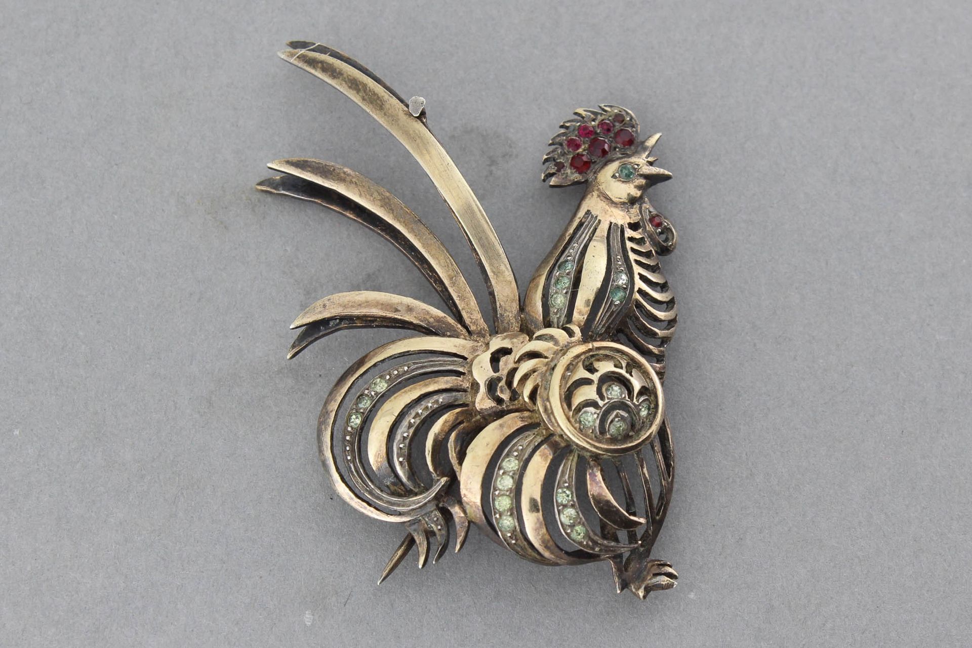 Null Rooster" brooch in silver and vermeil enriched with stones - Gross weight: &hellip;